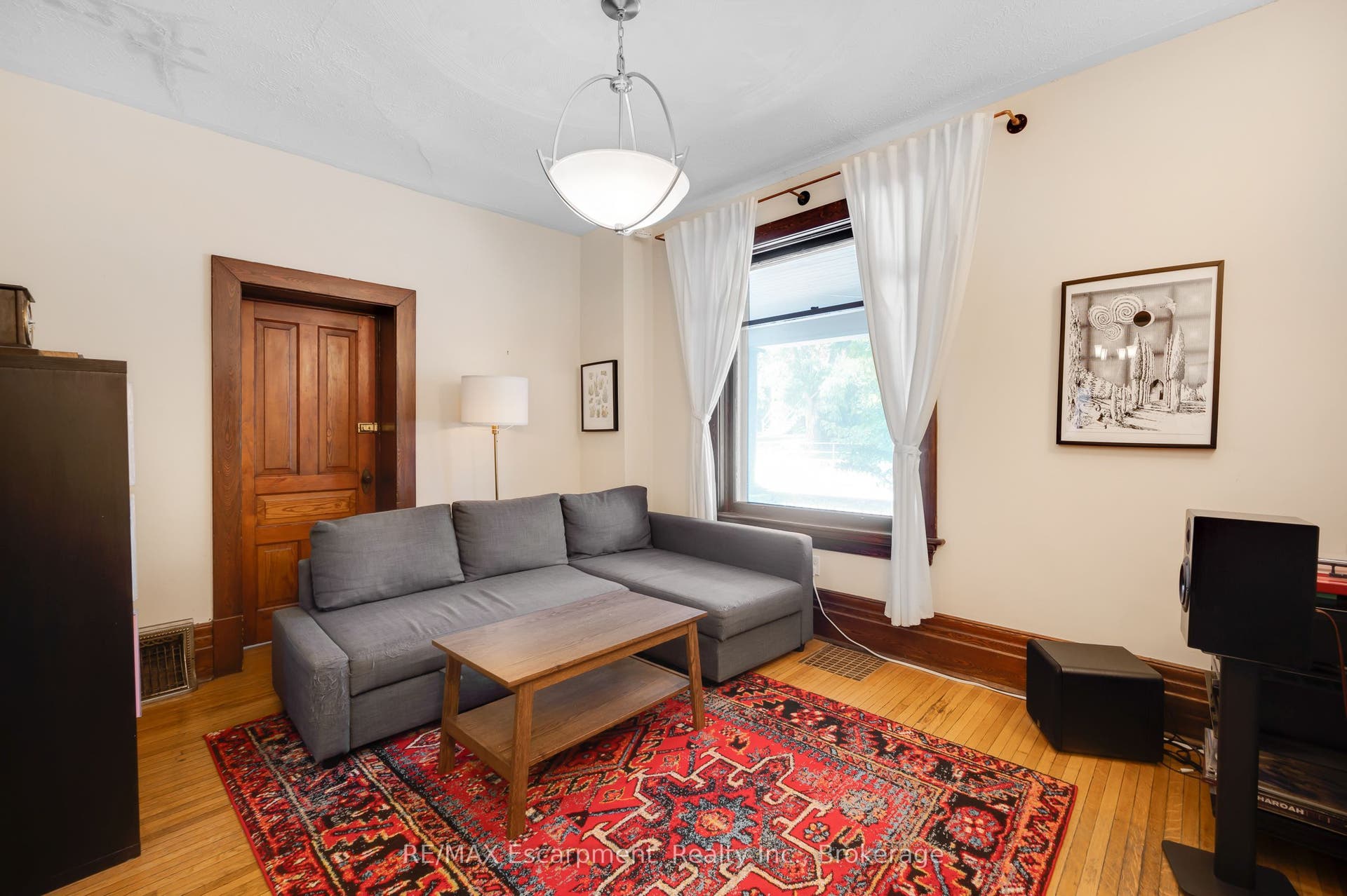 458 Woolwich Street, Guelph, Wellington ON N1H 3X5 458 Woolwich Street, Guelph, Wellington ON N1H 3X5