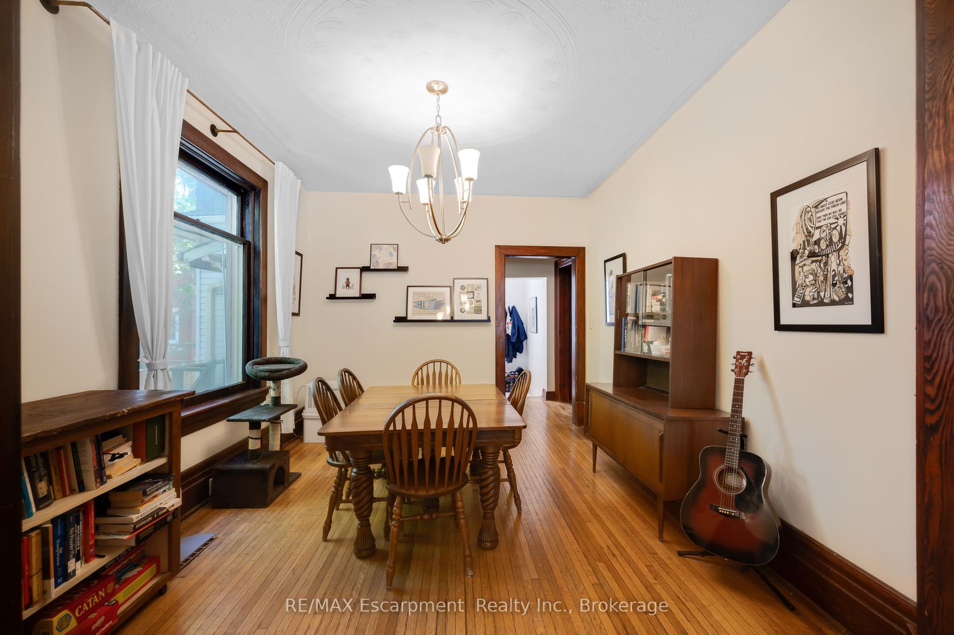 458 Woolwich Street, Guelph, Wellington ON N1H 3X5 458 Woolwich Street, Guelph, Wellington ON N1H 3X5
