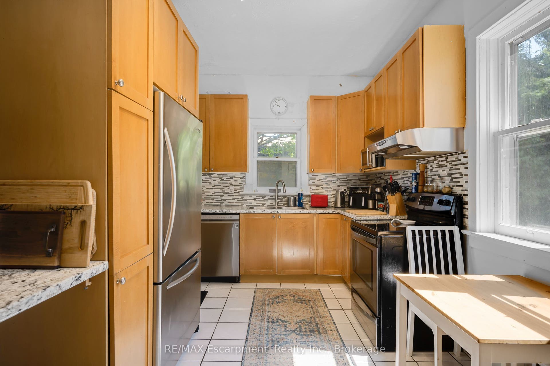 458 Woolwich Street, Guelph, Wellington ON N1H 3X5 458 Woolwich Street, Guelph, Wellington ON N1H 3X5