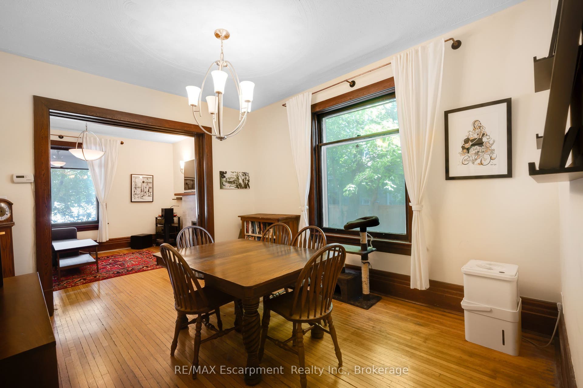 458 Woolwich Street, Guelph, Wellington ON N1H 3X5 458 Woolwich Street, Guelph, Wellington ON N1H 3X5