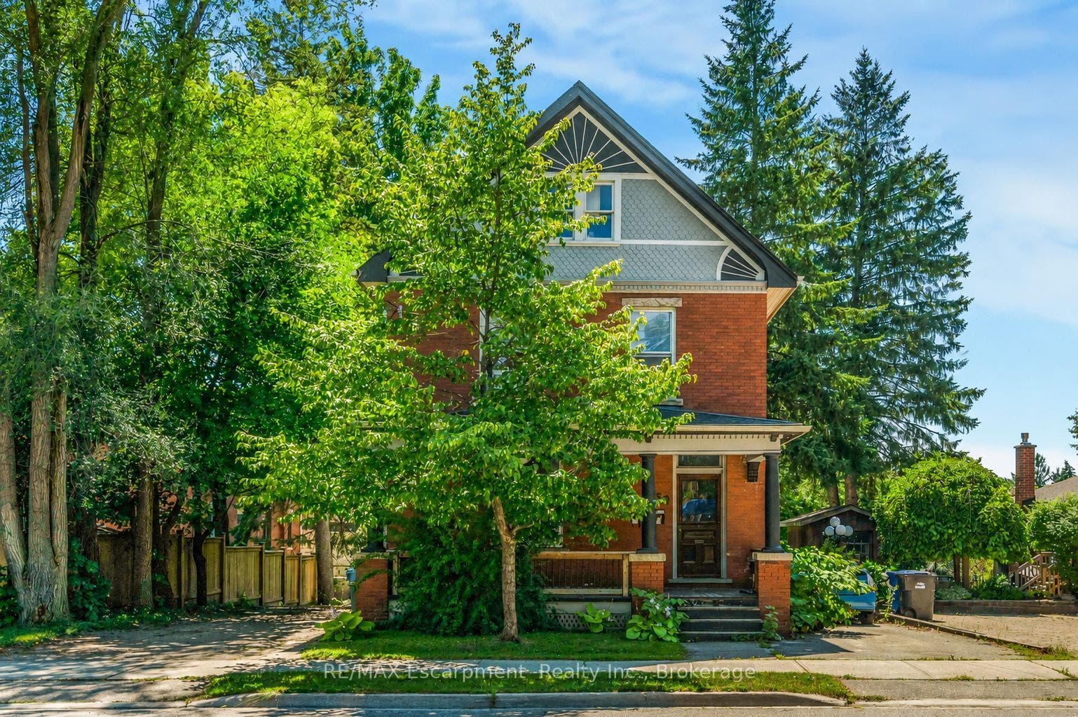 458 Woolwich Street, Guelph, Wellington ON N1H 3X5 458 Woolwich Street, Guelph, Wellington ON N1H 3X5