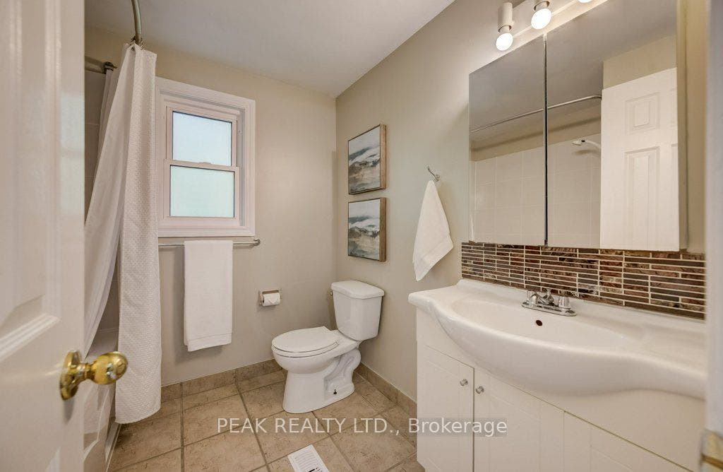 590 Willow Road, Guelph, Wellington ON N1H 7M5 590 Willow Road, Guelph, Wellington ON N1H 7M5