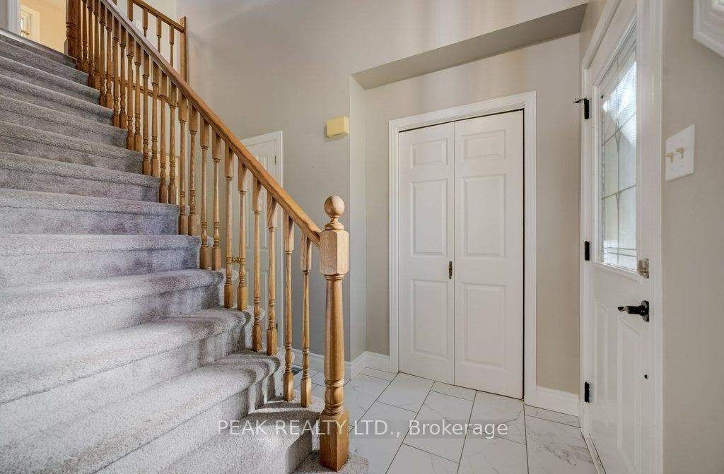 590 Willow Road, Guelph, Wellington ON N1H 7M5 590 Willow Road, Guelph, Wellington ON N1H 7M5