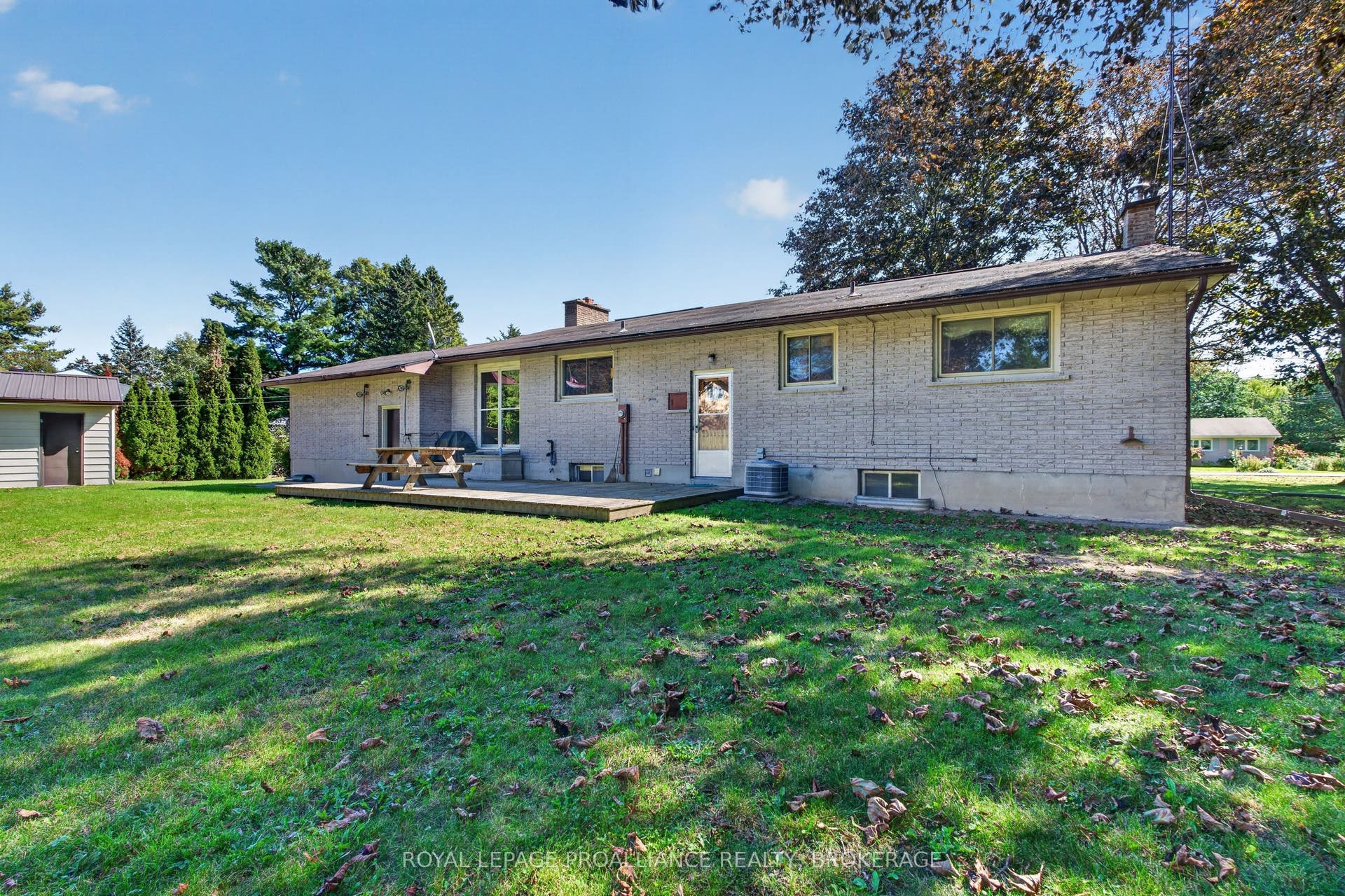 9 Dianna Street, Kingston, Frontenac ON K7L 4V1