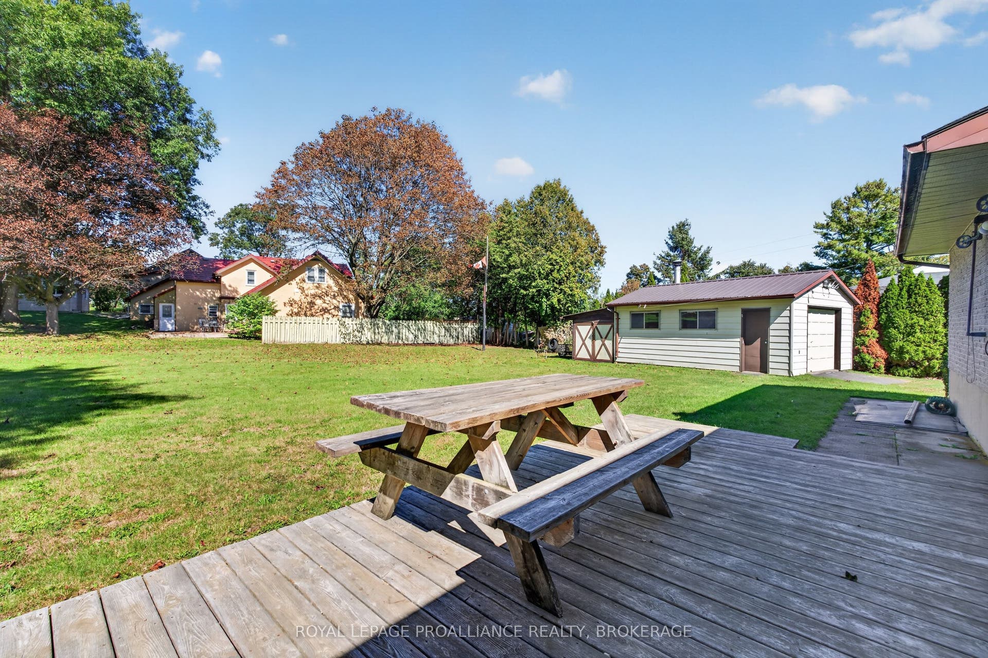 9 Dianna Street, Kingston, Frontenac ON K7L 4V1