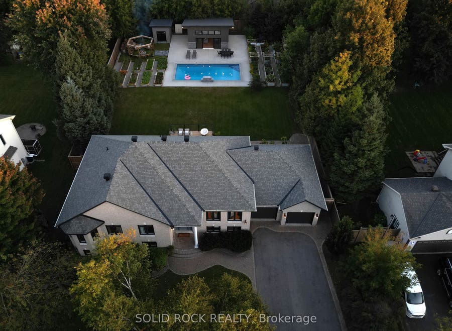 Property photo for 7040 Donwel Drive, Greely - Metcalfe - Osgoode - Vernon And Area, Ottawa ON