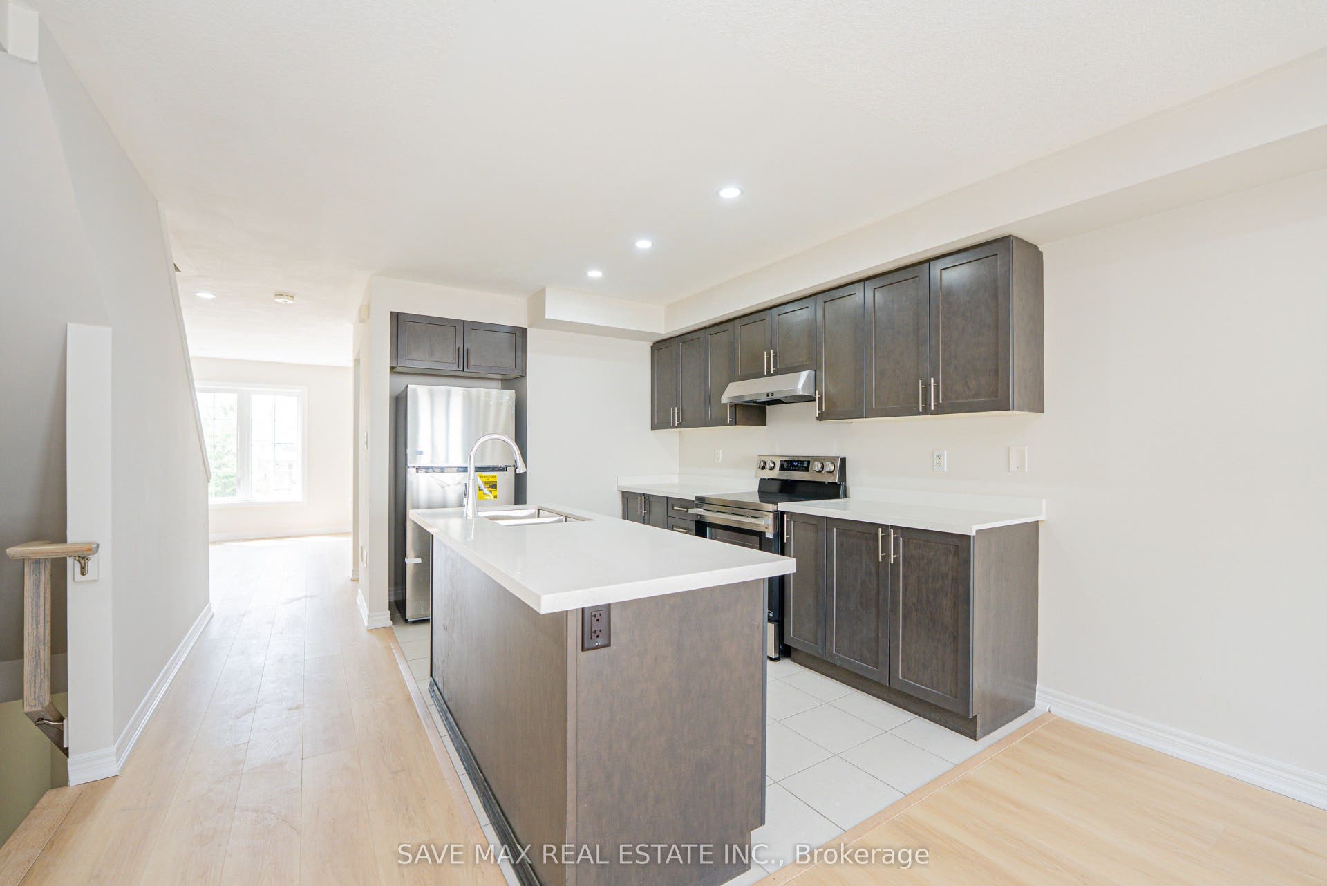 410 Linden Drive, Cambridge, Cambridge, Waterloo ON N3H 5L5 410 Linden Drive, Cambridge, Cambridge, Waterloo ON N3H 5L5