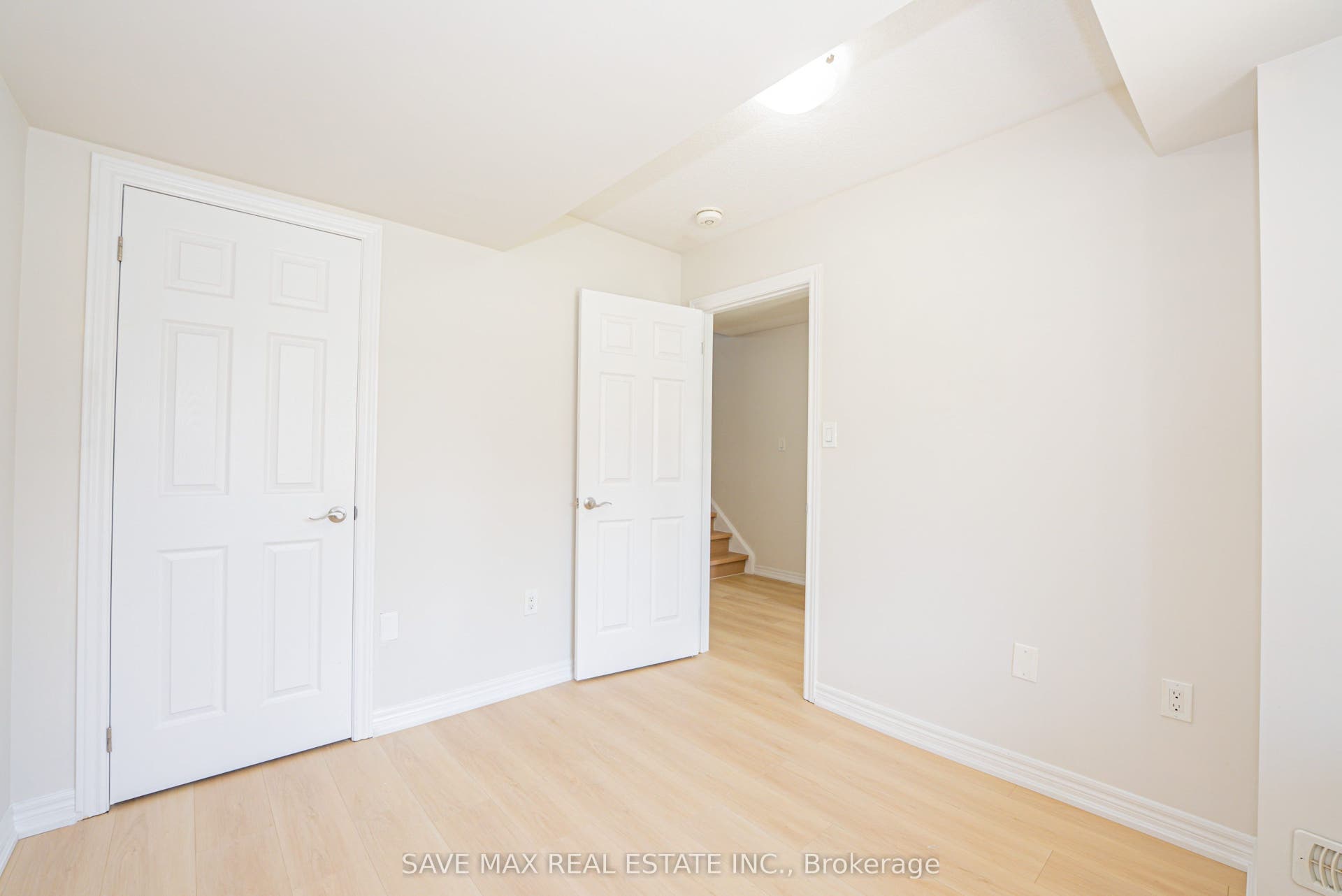 410 Linden Drive, Cambridge, Cambridge, Waterloo ON N3H 5L5 410 Linden Drive, Cambridge, Cambridge, Waterloo ON N3H 5L5