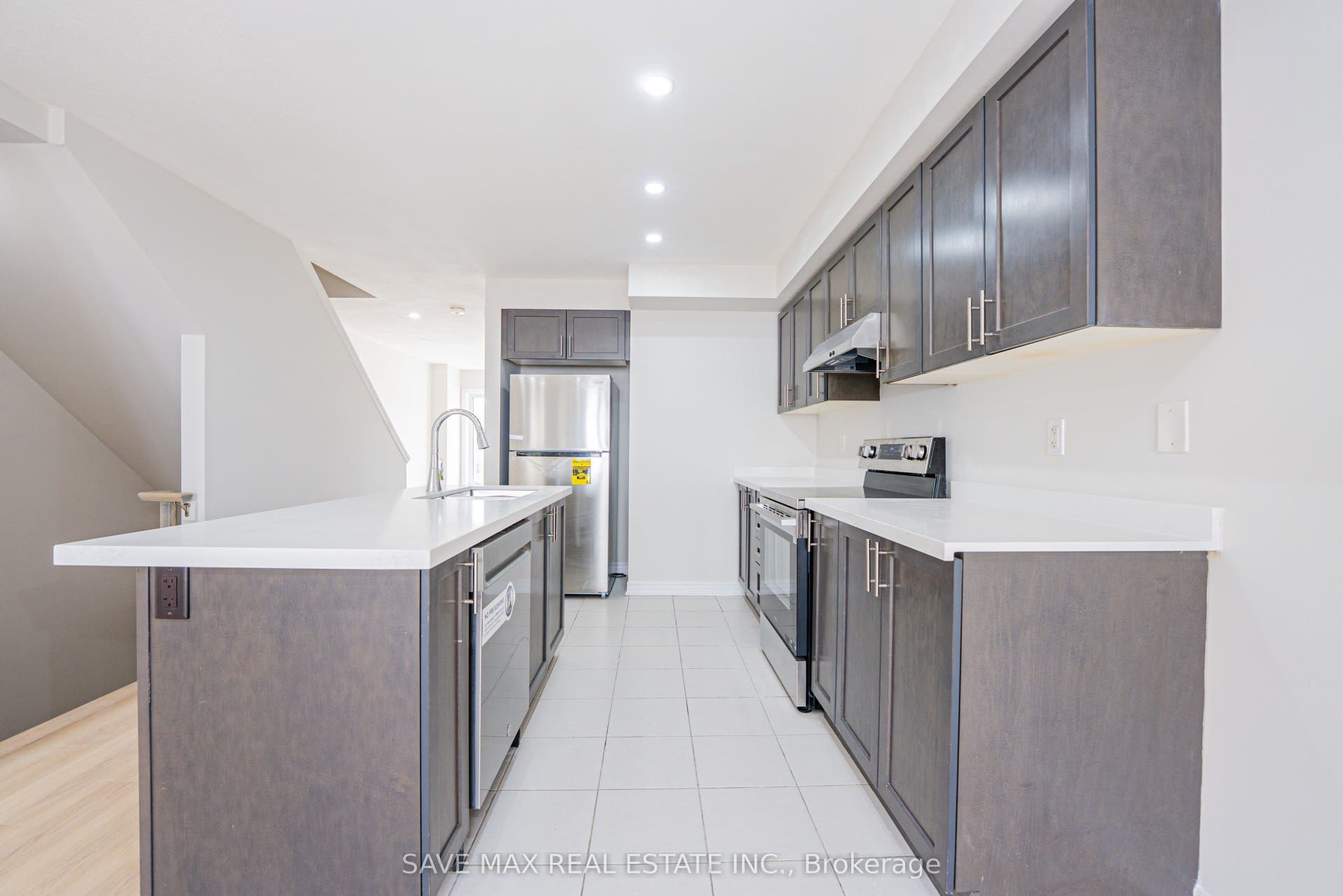 410 Linden Drive, Cambridge, Cambridge, Waterloo ON N3H 5L5 410 Linden Drive, Cambridge, Cambridge, Waterloo ON N3H 5L5