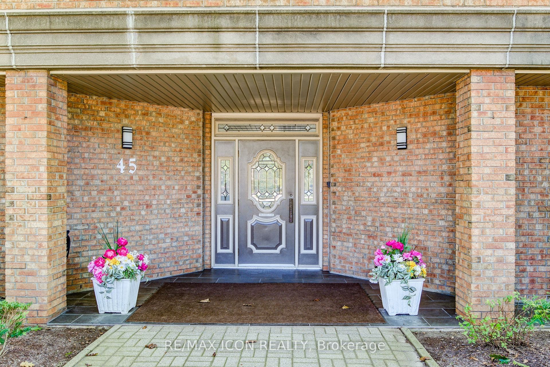 45 Blue Springs Drive, #32, Waterloo, Waterloo ON N2J 4P1 45 Blue Springs Drive, #32, Waterloo, Waterloo ON N2J 4P1