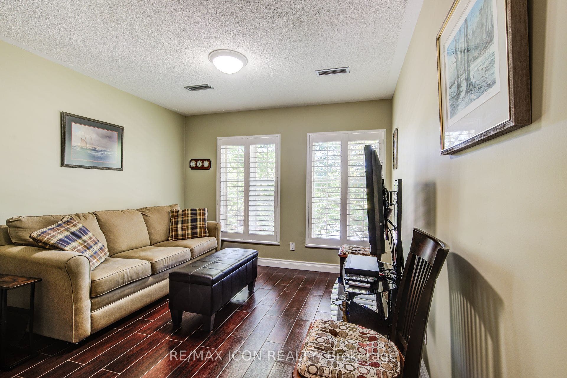 45 Blue Springs Drive, #32, Waterloo, Waterloo ON N2J 4P1 45 Blue Springs Drive, #32, Waterloo, Waterloo ON N2J 4P1