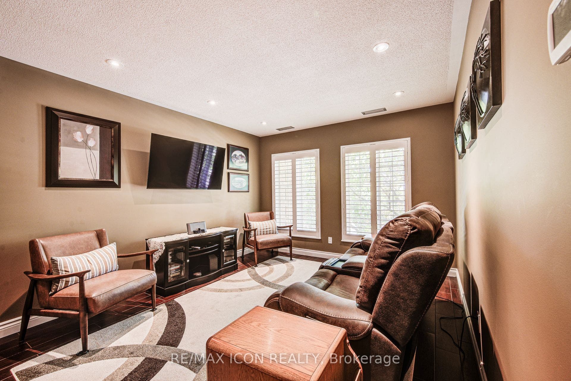 45 Blue Springs Drive, #32, Waterloo, Waterloo ON N2J 4P1 45 Blue Springs Drive, #32, Waterloo, Waterloo ON N2J 4P1