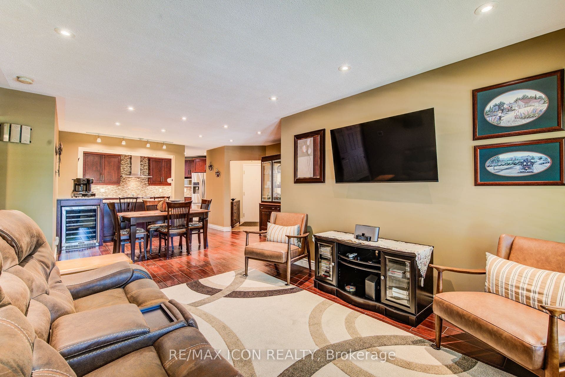 45 Blue Springs Drive, #32, Waterloo, Waterloo ON N2J 4P1 45 Blue Springs Drive, #32, Waterloo, Waterloo ON N2J 4P1