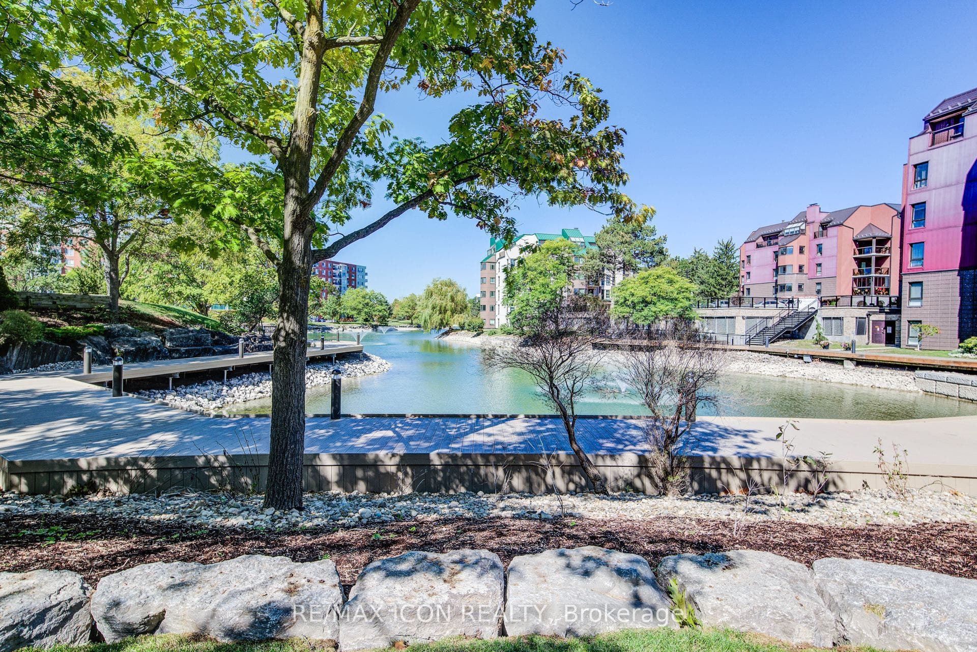 45 Blue Springs Drive, #32, Waterloo, Waterloo ON N2J 4P1 45 Blue Springs Drive, #32, Waterloo, Waterloo ON N2J 4P1