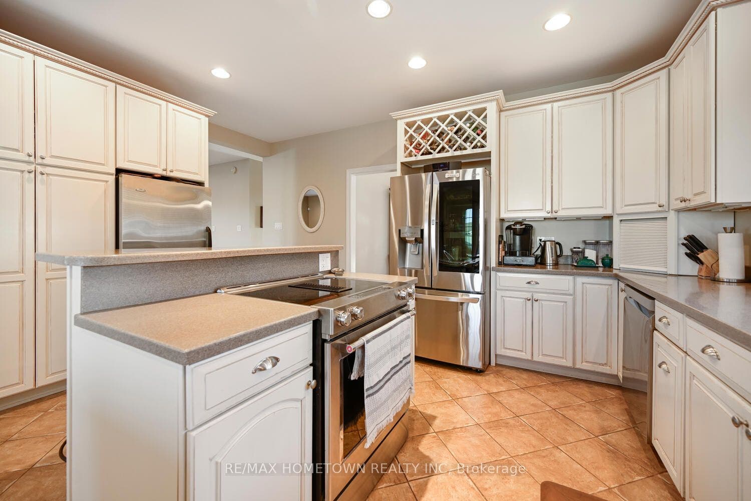 1337 Cuthbertson Avenue, Brockville, Leeds And Grenville ON K6V 6Y2