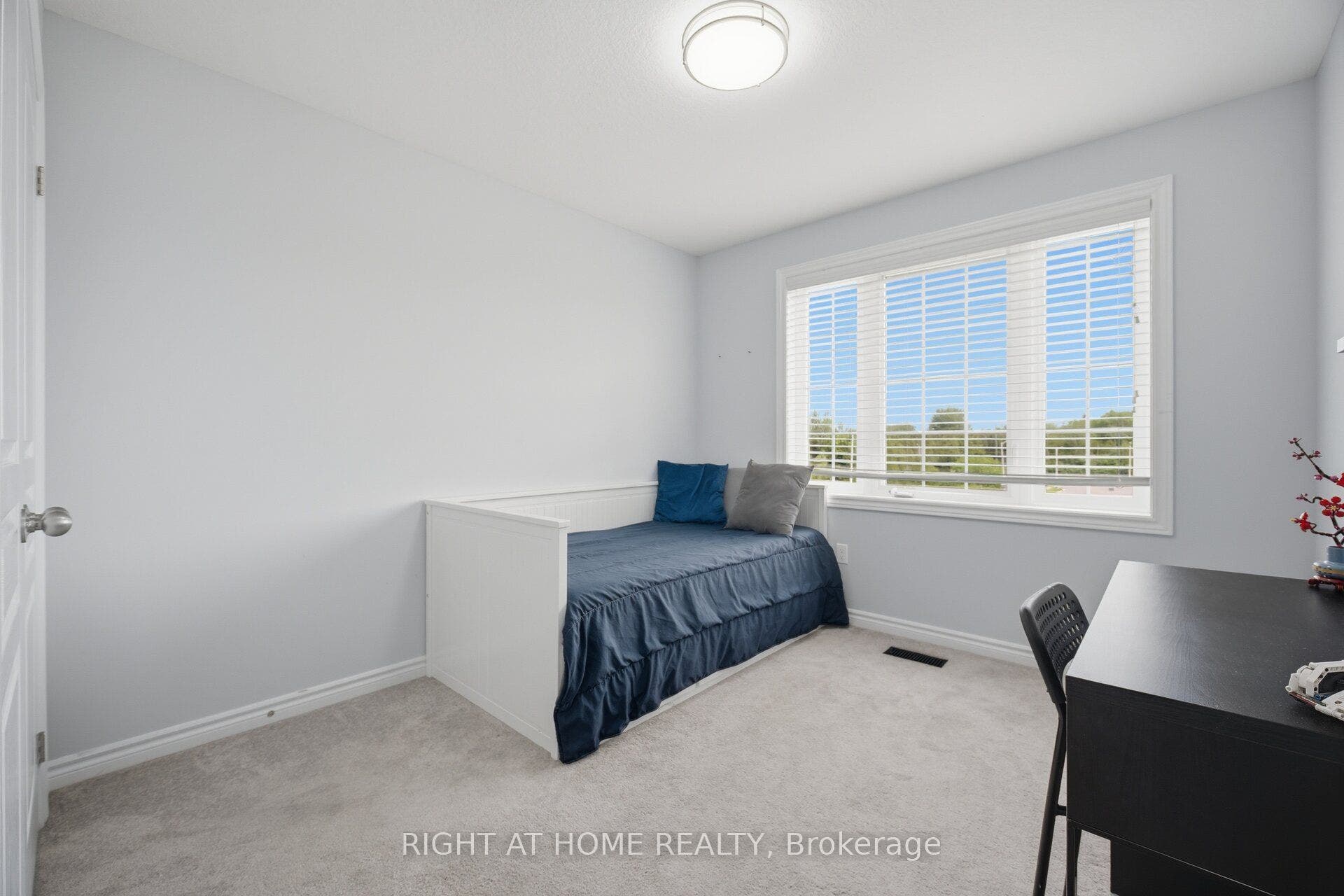 88 Decorso Drive, #73, Guelph, Wellington ON N1L 0A1 88 Decorso Drive, #73, Guelph, Wellington ON N1L 0A1