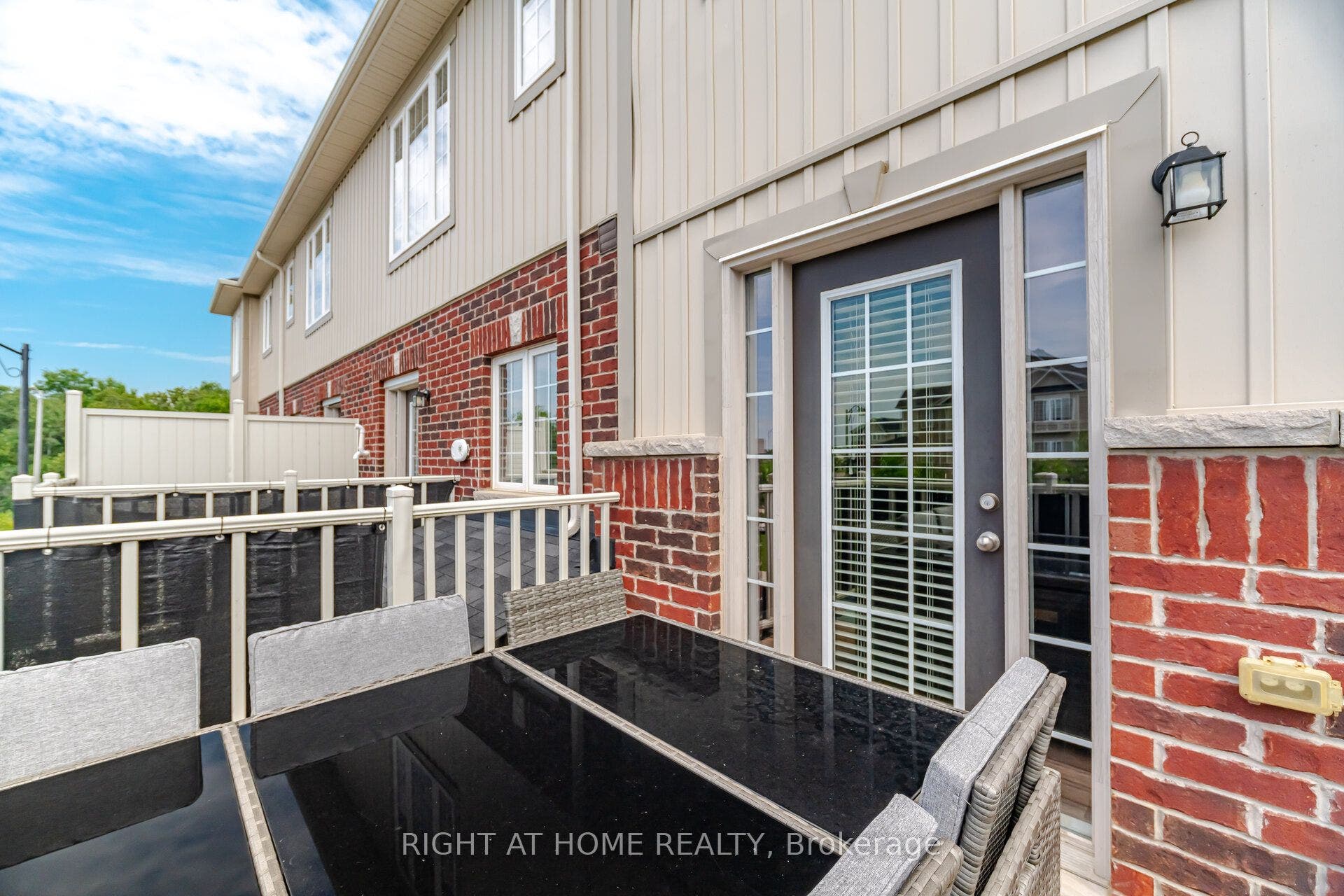 88 Decorso Drive, #73, Guelph, Wellington ON N1L 0A1 88 Decorso Drive, #73, Guelph, Wellington ON N1L 0A1