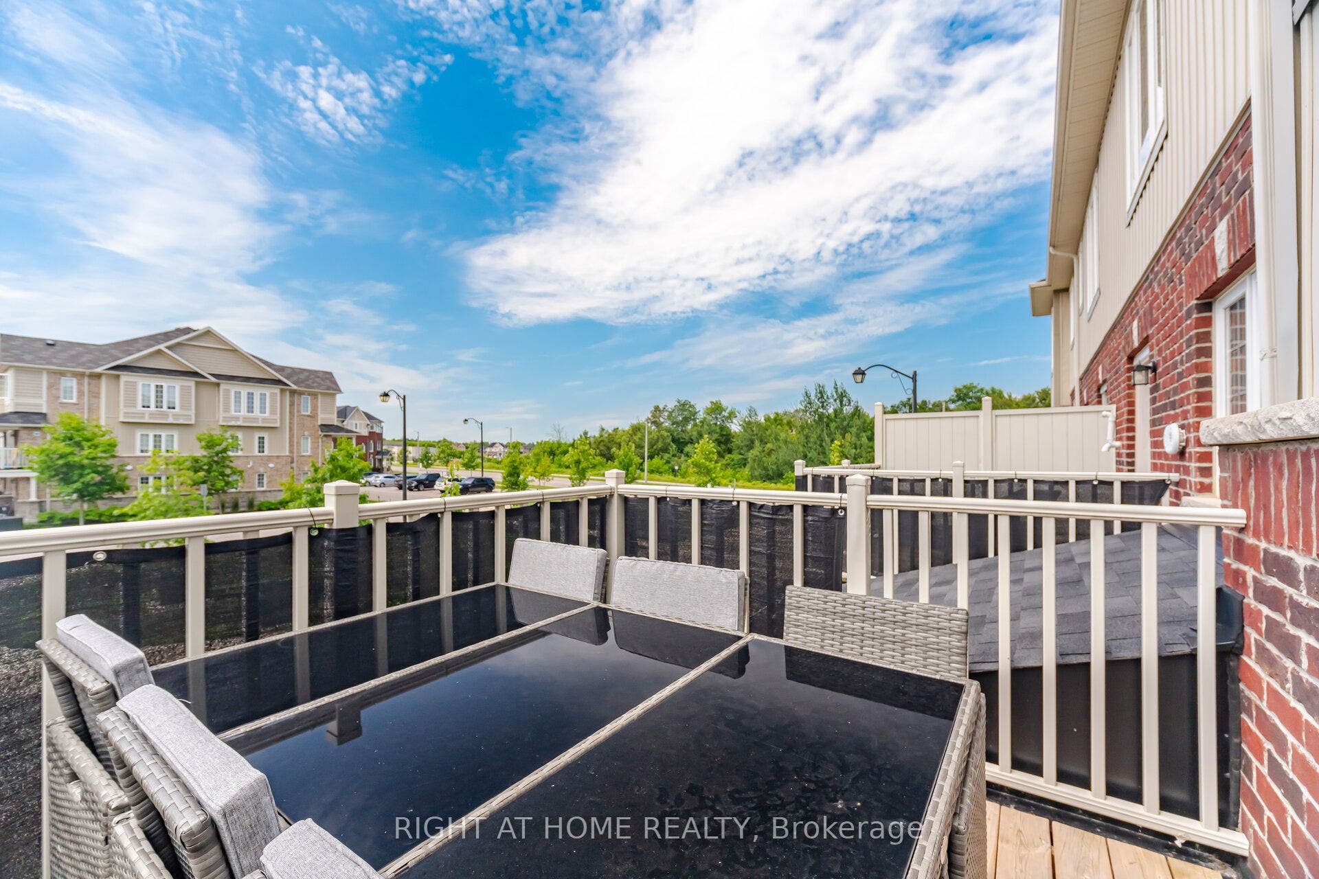 88 Decorso Drive, #73, Guelph, Wellington ON N1L 0A1 88 Decorso Drive, #73, Guelph, Wellington ON N1L 0A1