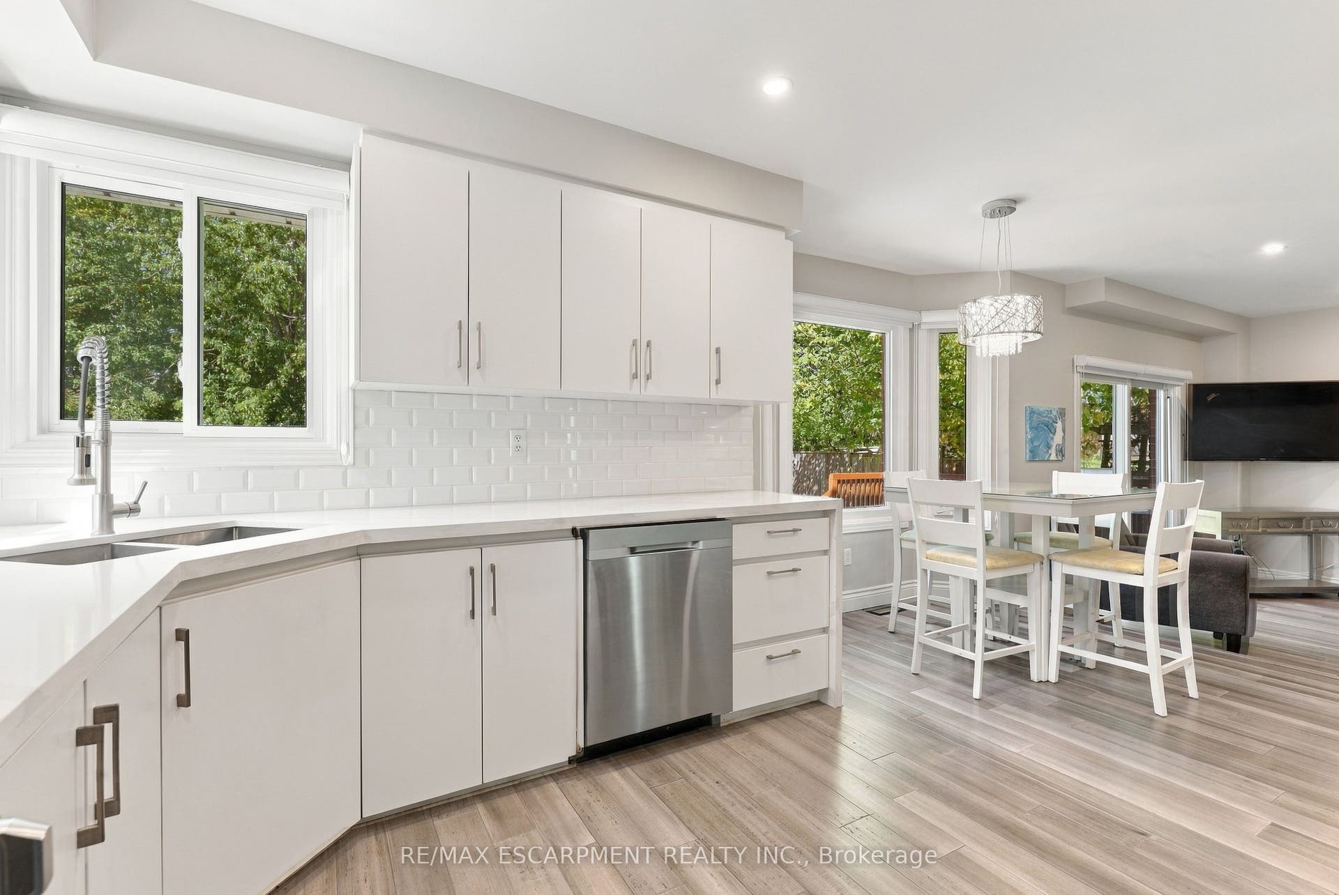 55 Darby Road, Guelph, Wellington ON N1K 1R6 55 Darby Road, Guelph, Wellington ON N1K 1R6