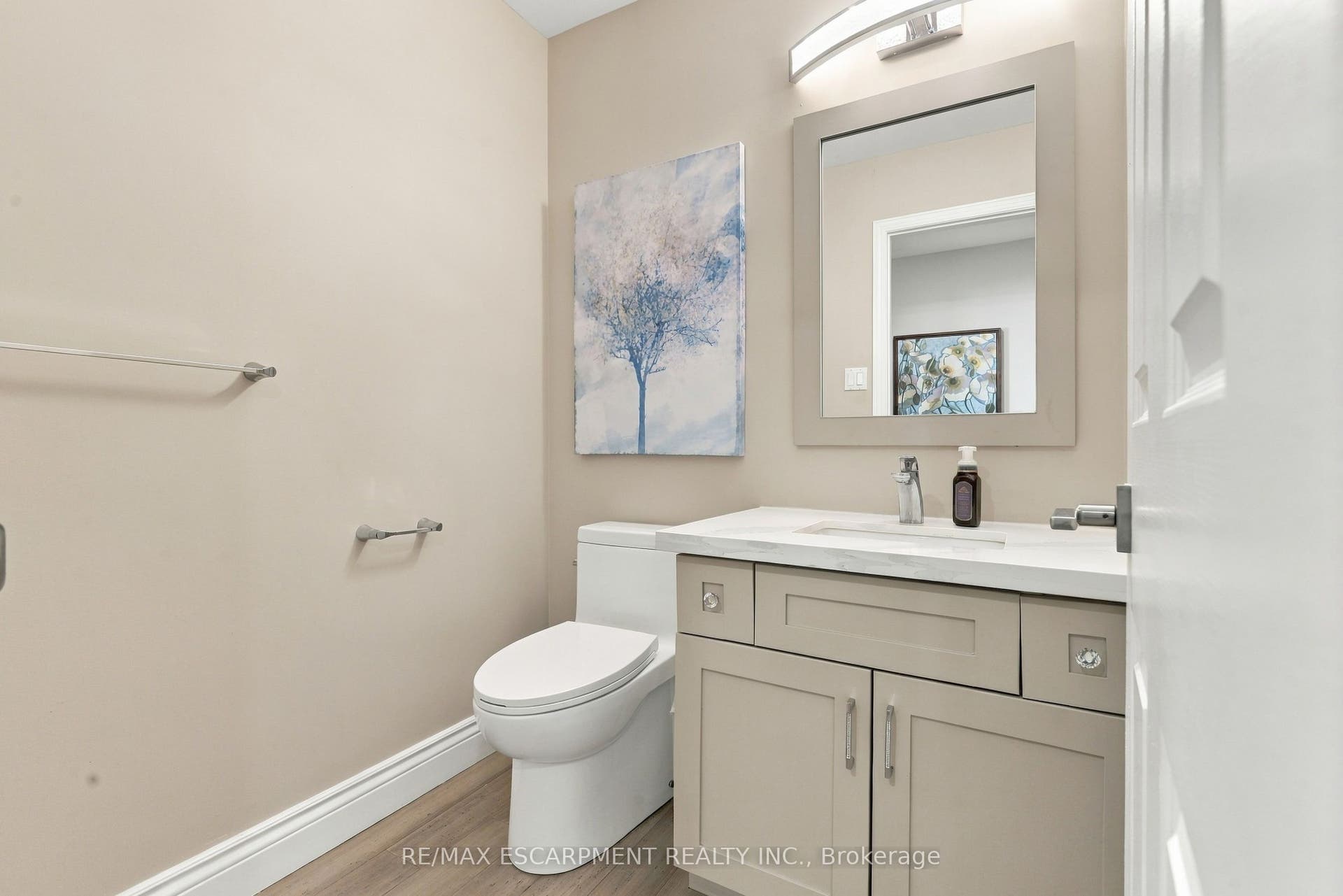 55 Darby Road, Guelph, Wellington ON N1K 1R6 55 Darby Road, Guelph, Wellington ON N1K 1R6
