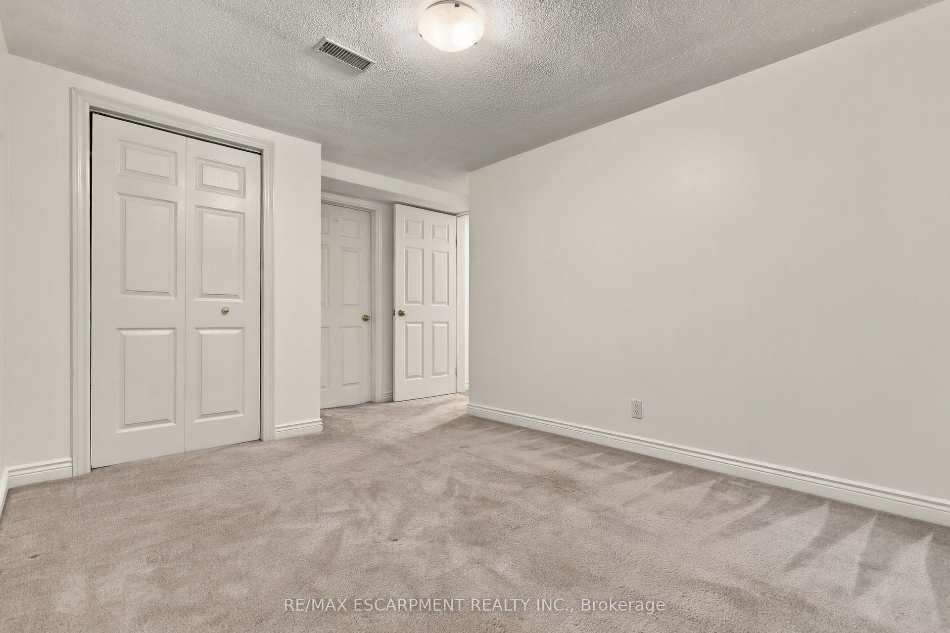 55 Darby Road, Guelph, Wellington ON N1K 1R6 55 Darby Road, Guelph, Wellington ON N1K 1R6