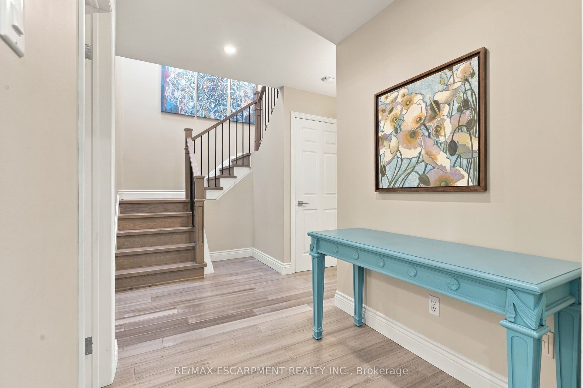 55 Darby Road, Guelph, Wellington ON N1K 1R6 55 Darby Road, Guelph, Wellington ON N1K 1R6