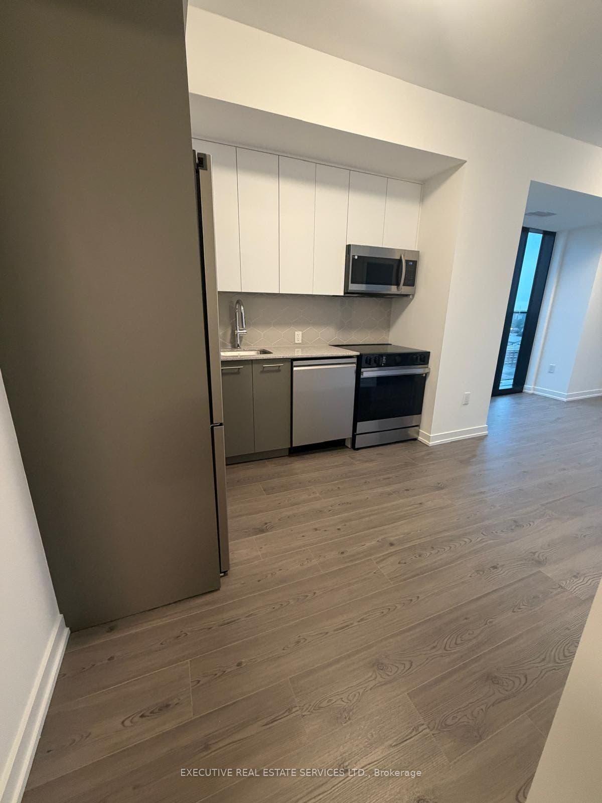 30 FRANCIS Street SE, #1201, Kitchener, Waterloo ON N2G 1H7 30 FRANCIS Street SE, #1201, Kitchener, Waterloo ON N2G 1H7