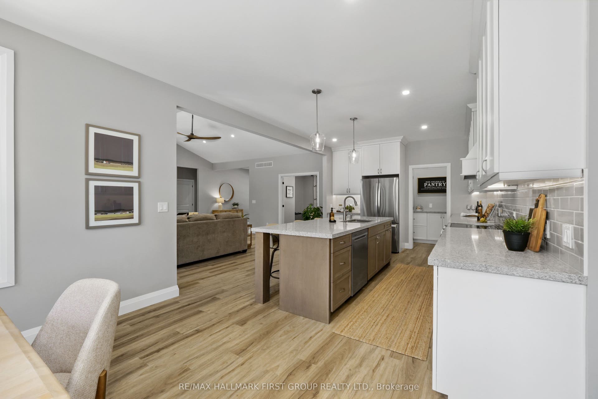 3922 Kennedy Road, Hamilton Township, Northumberland ON K9A 4J7