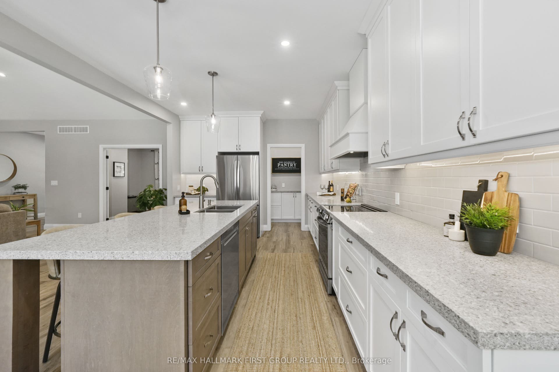 3922 Kennedy Road, Hamilton Township, Northumberland ON K9A 4J7