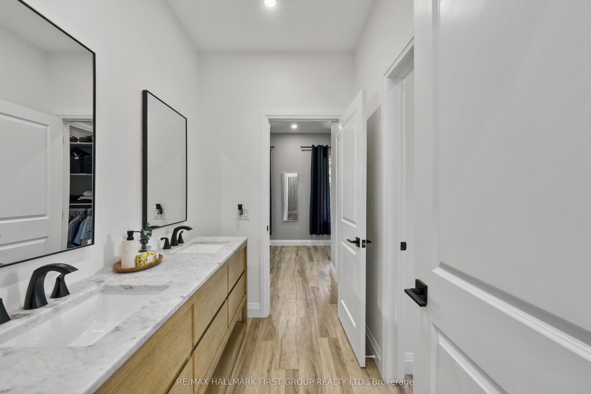 3922 Kennedy Road, Hamilton Township, Northumberland ON K9A 4J7