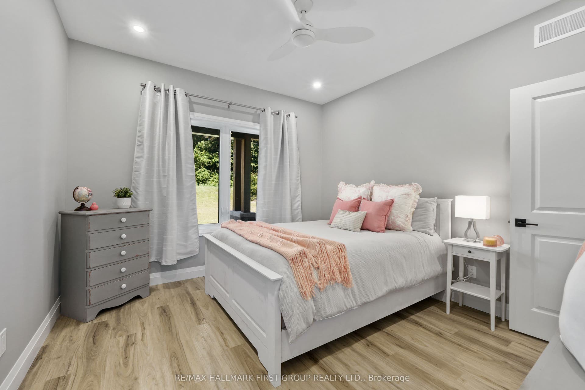 3922 Kennedy Road, Hamilton Township, Northumberland ON K9A 4J7