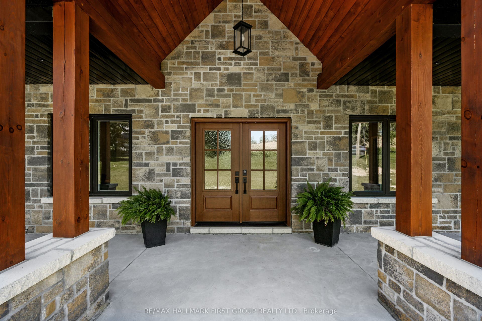 3922 Kennedy Road, Hamilton Township, Northumberland ON K9A 4J7