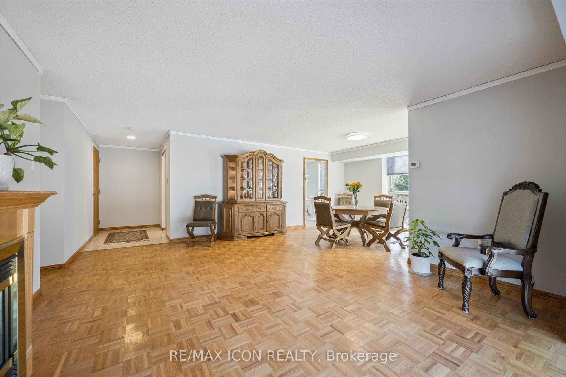 55 Blue Springs Drive, #311, Waterloo, Waterloo ON N2J 4T3 55 Blue Springs Drive, #311, Waterloo, Waterloo ON N2J 4T3