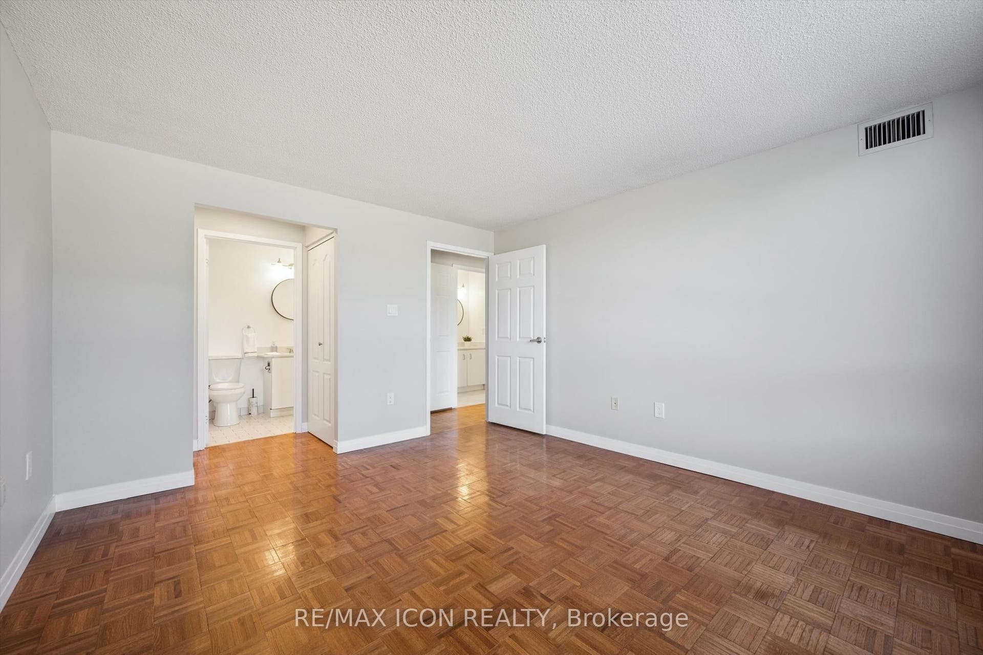 55 Blue Springs Drive, #311, Waterloo, Waterloo ON N2J 4T3 55 Blue Springs Drive, #311, Waterloo, Waterloo ON N2J 4T3