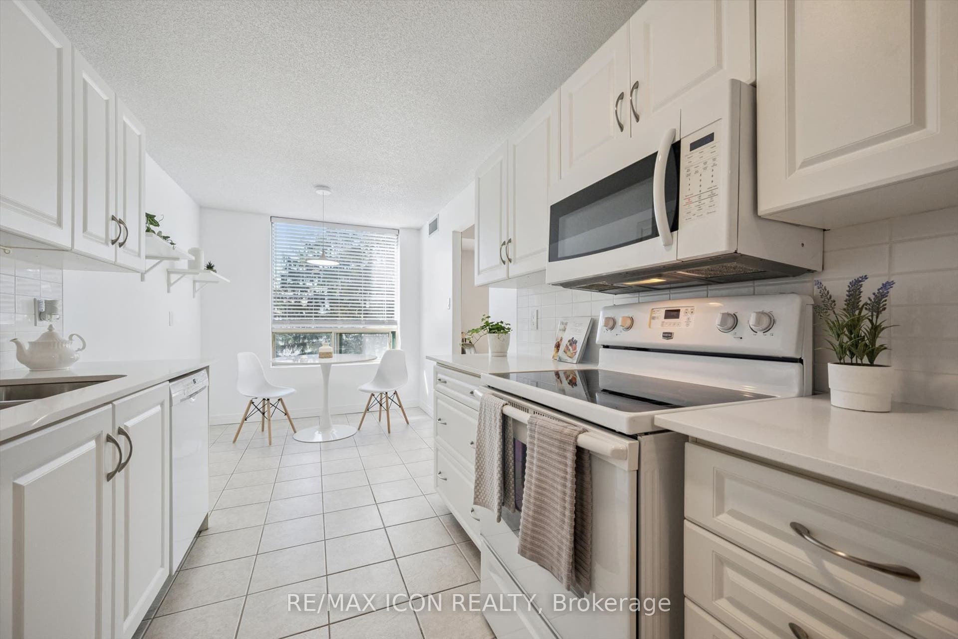 55 Blue Springs Drive, #311, Waterloo, Waterloo ON N2J 4T3 55 Blue Springs Drive, #311, Waterloo, Waterloo ON N2J 4T3