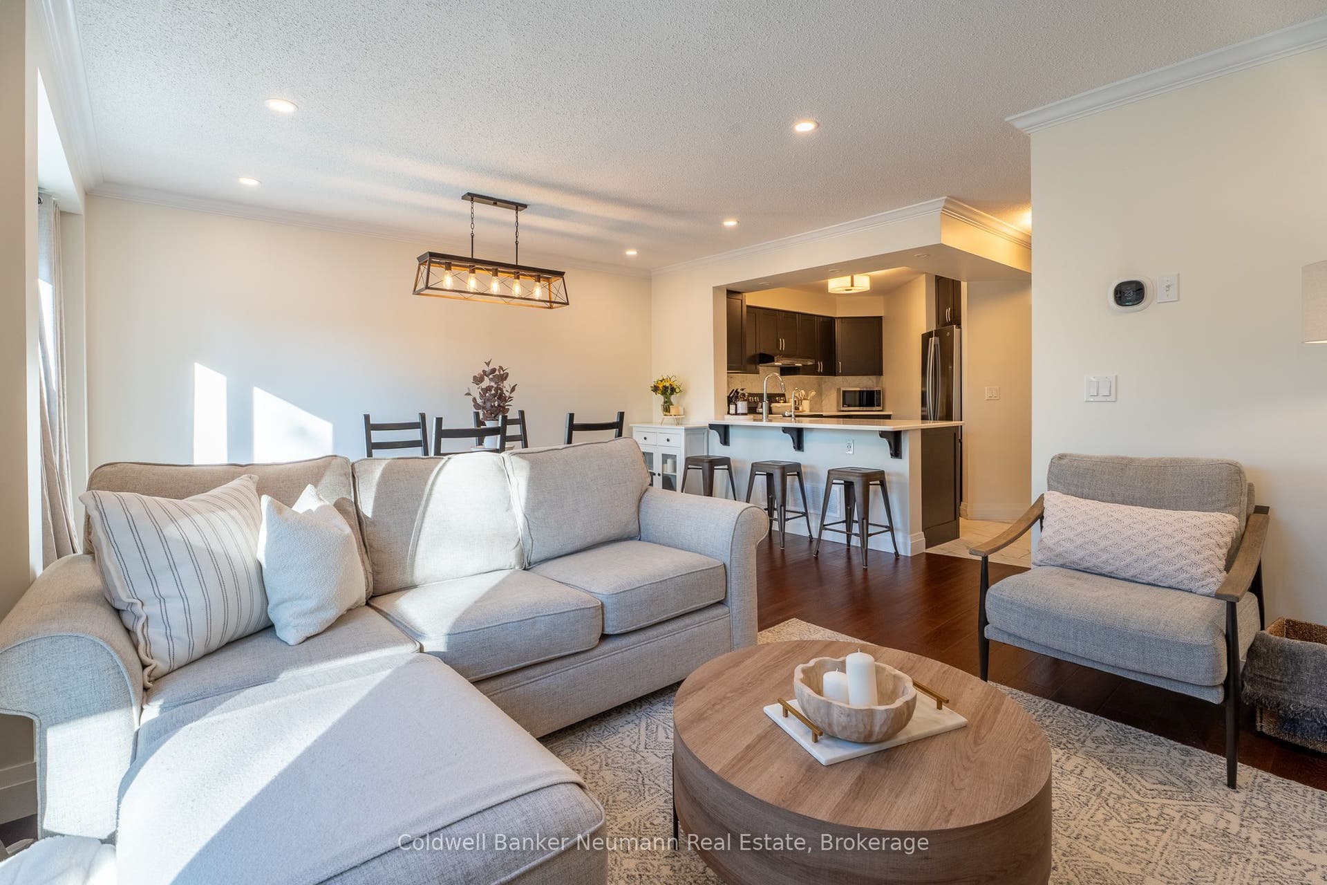 46 Darling Crescent, Guelph, Wellington ON N1L 1P8 46 Darling Crescent, Guelph, Wellington ON N1L 1P8