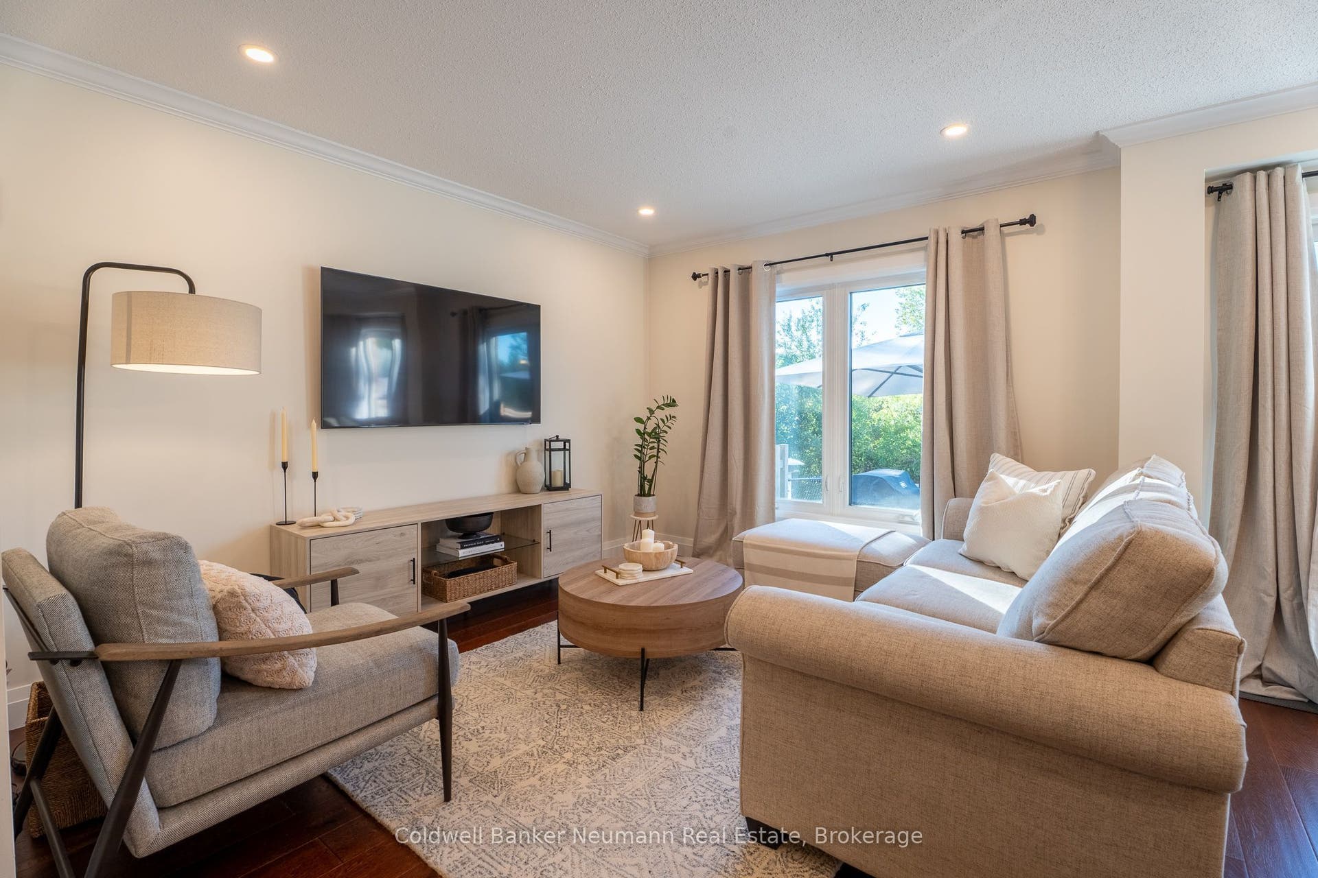 46 Darling Crescent, Guelph, Wellington ON N1L 1P8 46 Darling Crescent, Guelph, Wellington ON N1L 1P8