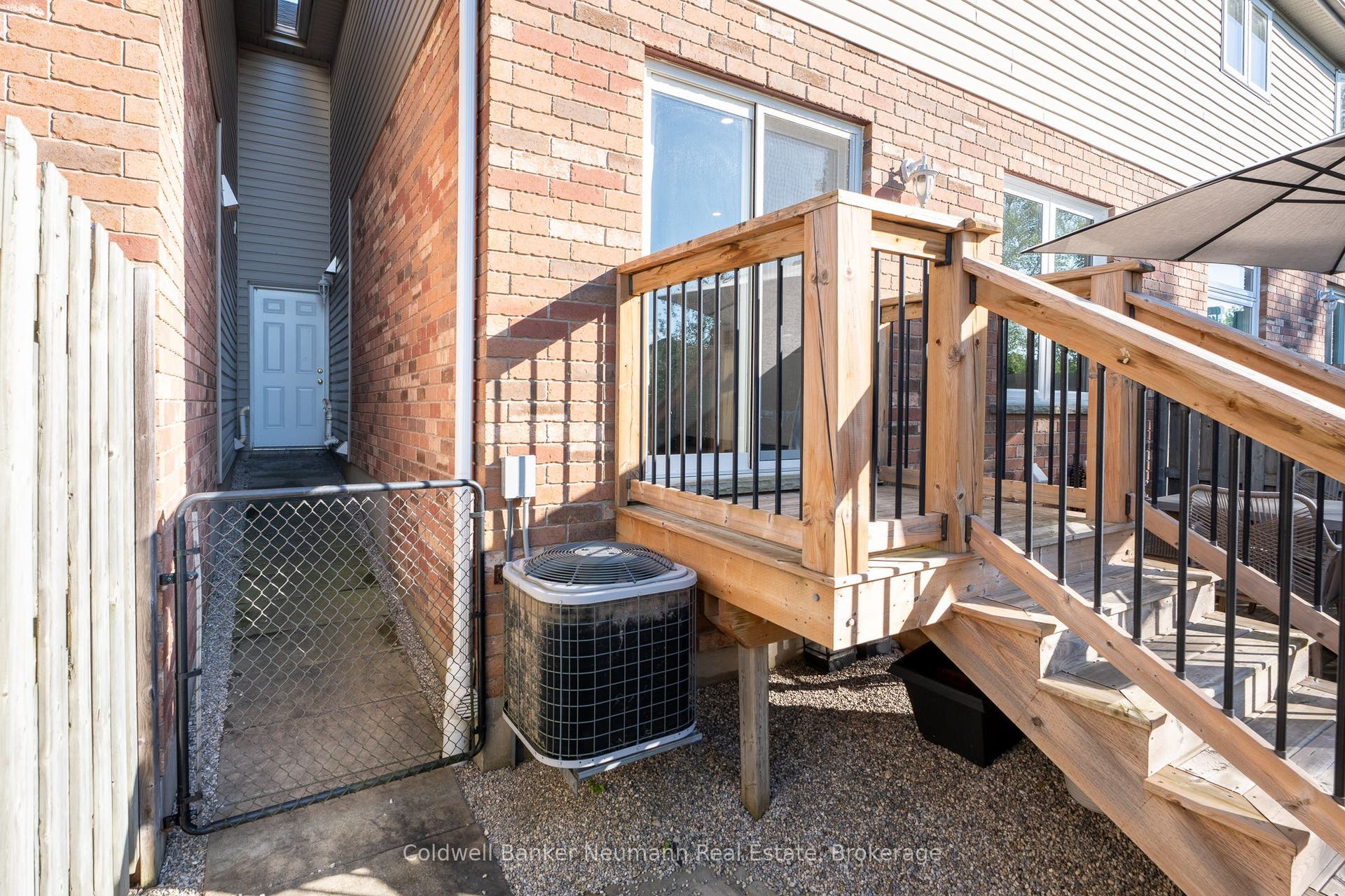 46 Darling Crescent, Guelph, Wellington ON N1L 1P8 46 Darling Crescent, Guelph, Wellington ON N1L 1P8