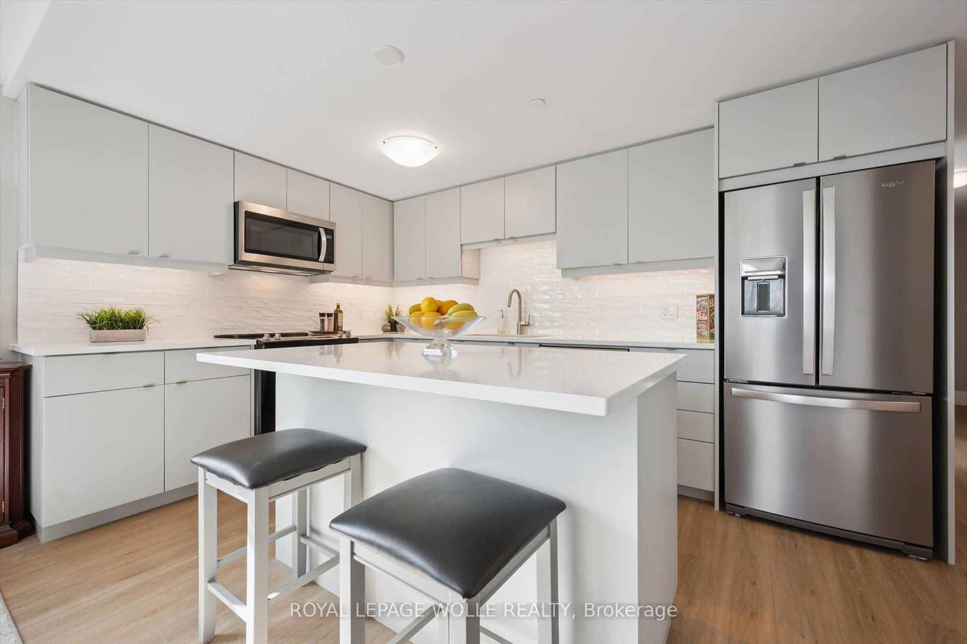 93 Arthur Street S, #618, Guelph, Wellington ON N1E 0T3 93 Arthur Street S, #618, Guelph, Wellington ON N1E 0T3