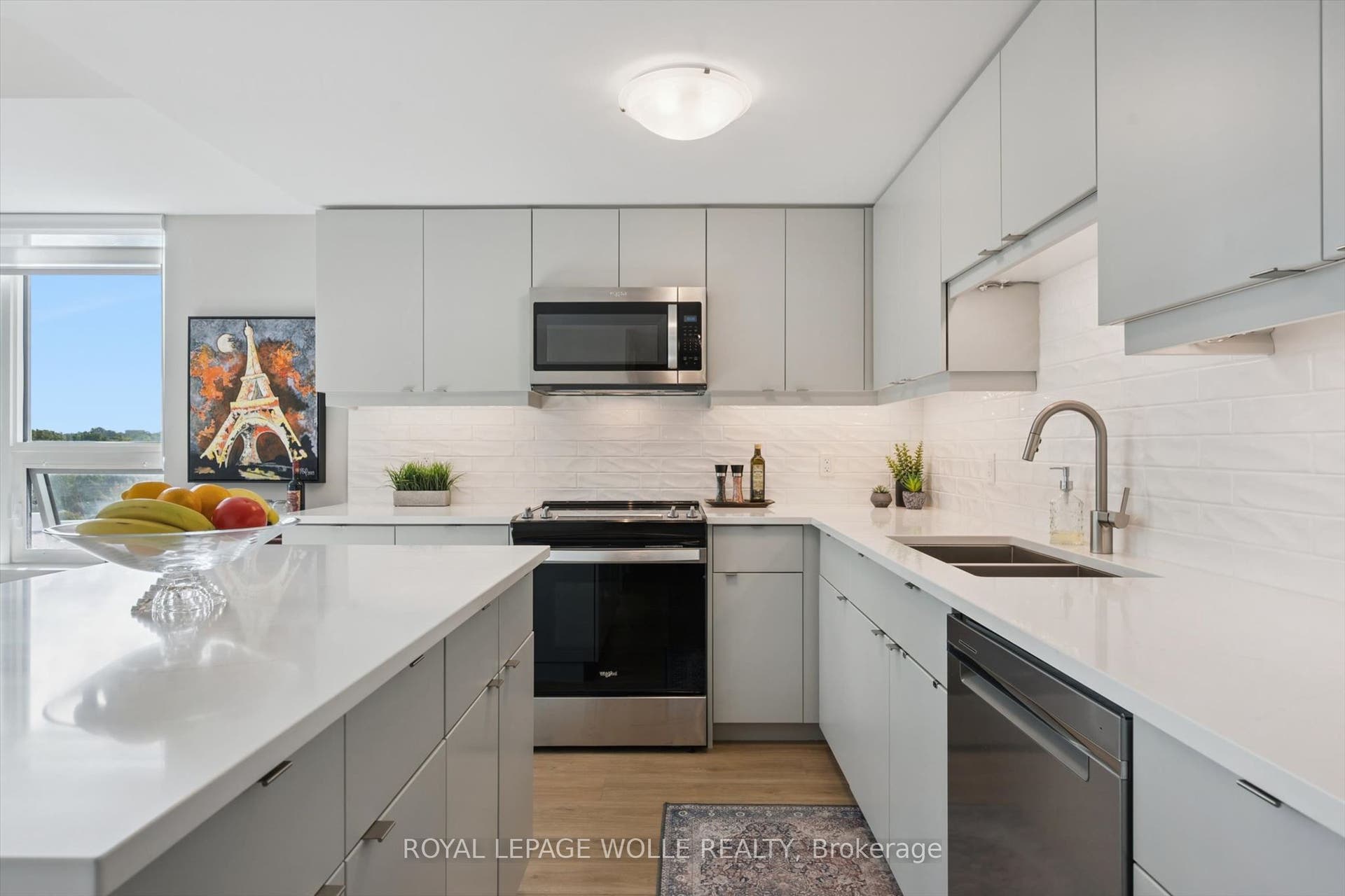 93 Arthur Street S, #618, Guelph, Wellington ON N1E 0T3 93 Arthur Street S, #618, Guelph, Wellington ON N1E 0T3