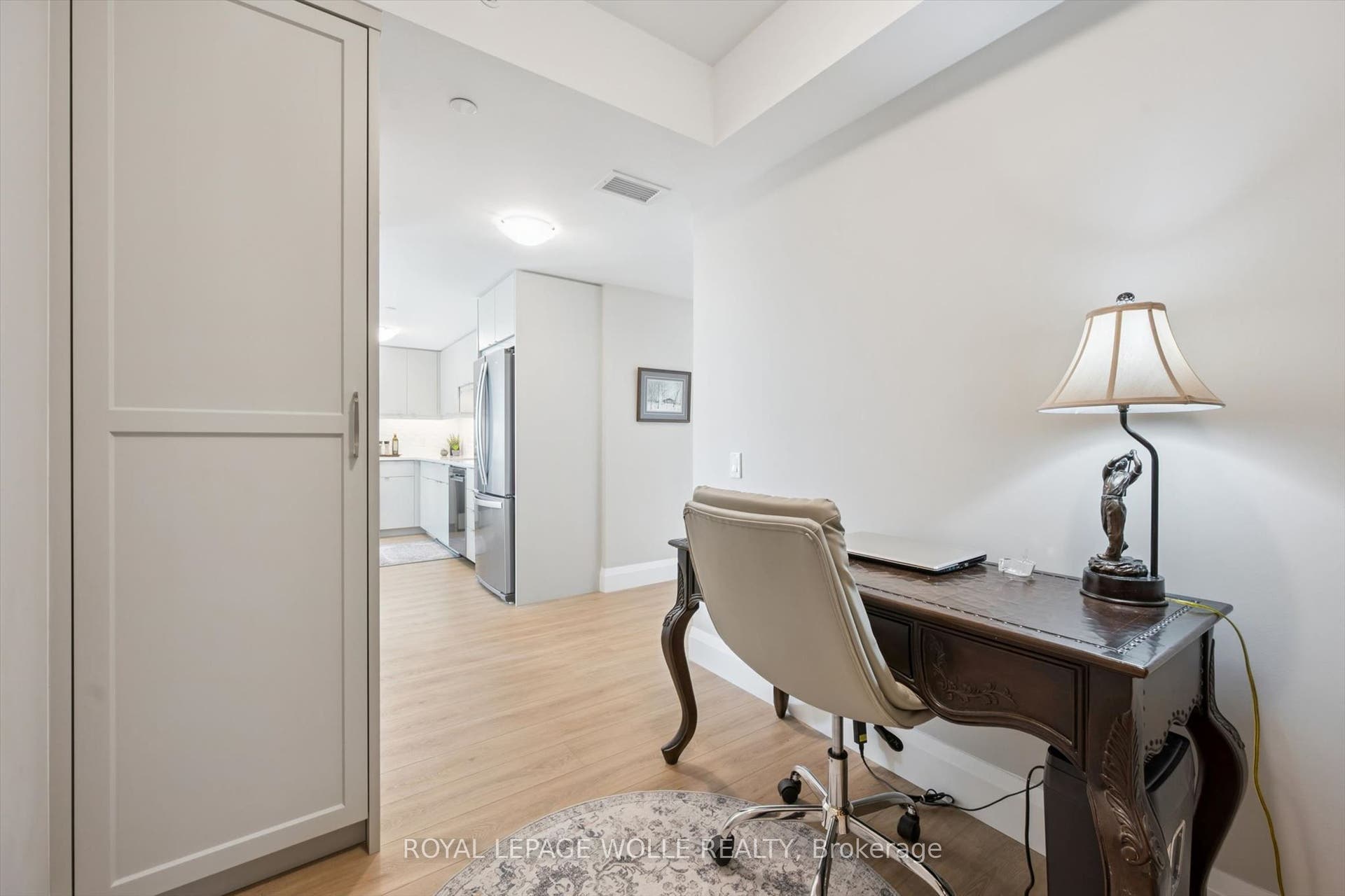 93 Arthur Street S, #618, Guelph, Wellington ON N1E 0T3 93 Arthur Street S, #618, Guelph, Wellington ON N1E 0T3