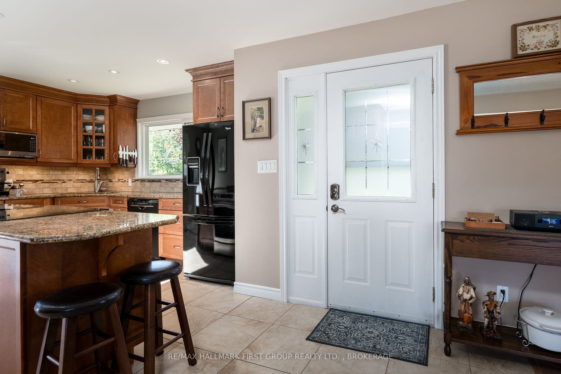 487 Coronation Boulevard, Kingston, Frontenac ON K7M 5R1 487 Coronation Boulevard, Kingston, Frontenac ON K7M 5R1
