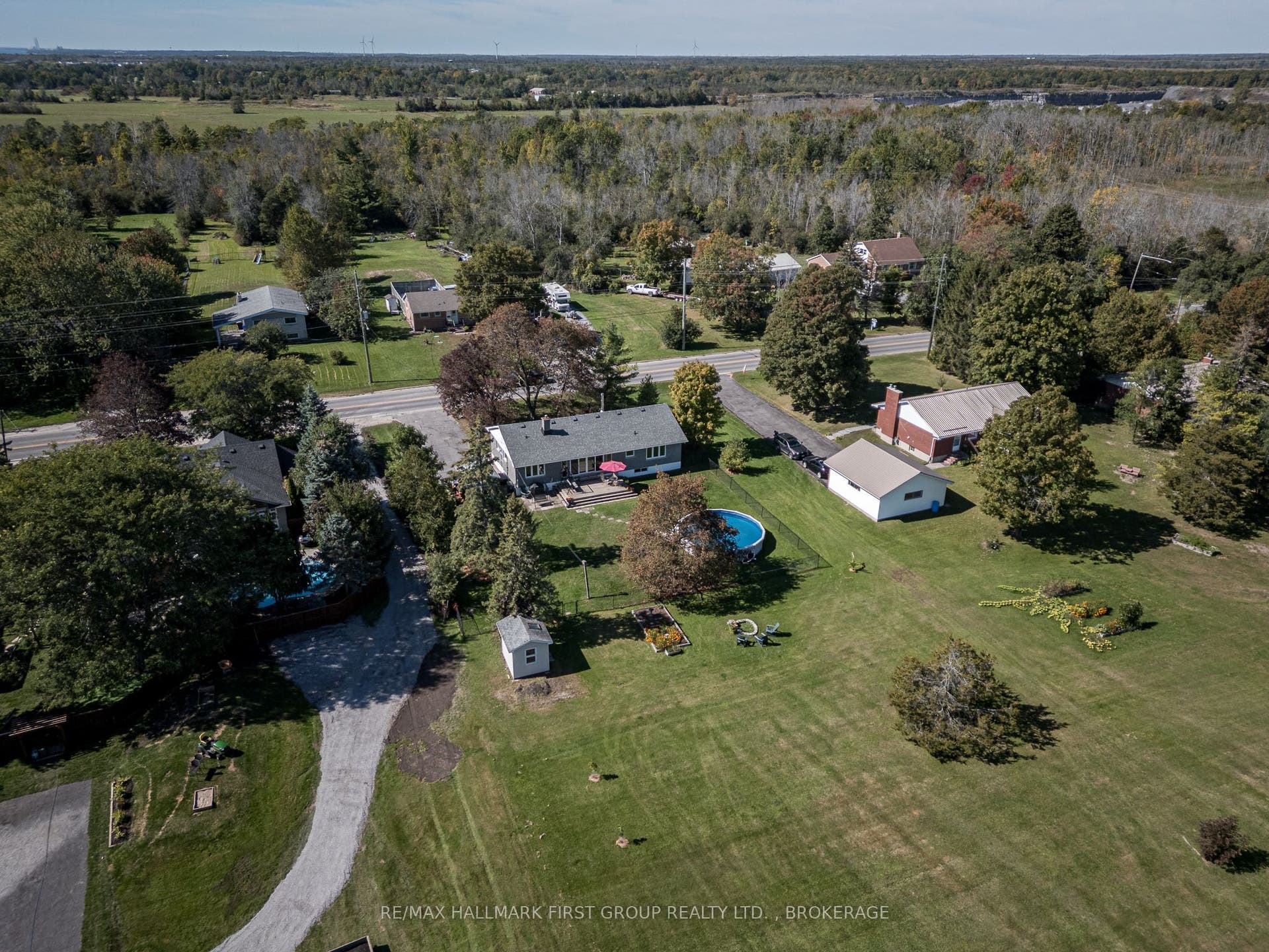 487 Coronation Boulevard, Kingston, Frontenac ON K7M 5R1 487 Coronation Boulevard, Kingston, Frontenac ON K7M 5R1