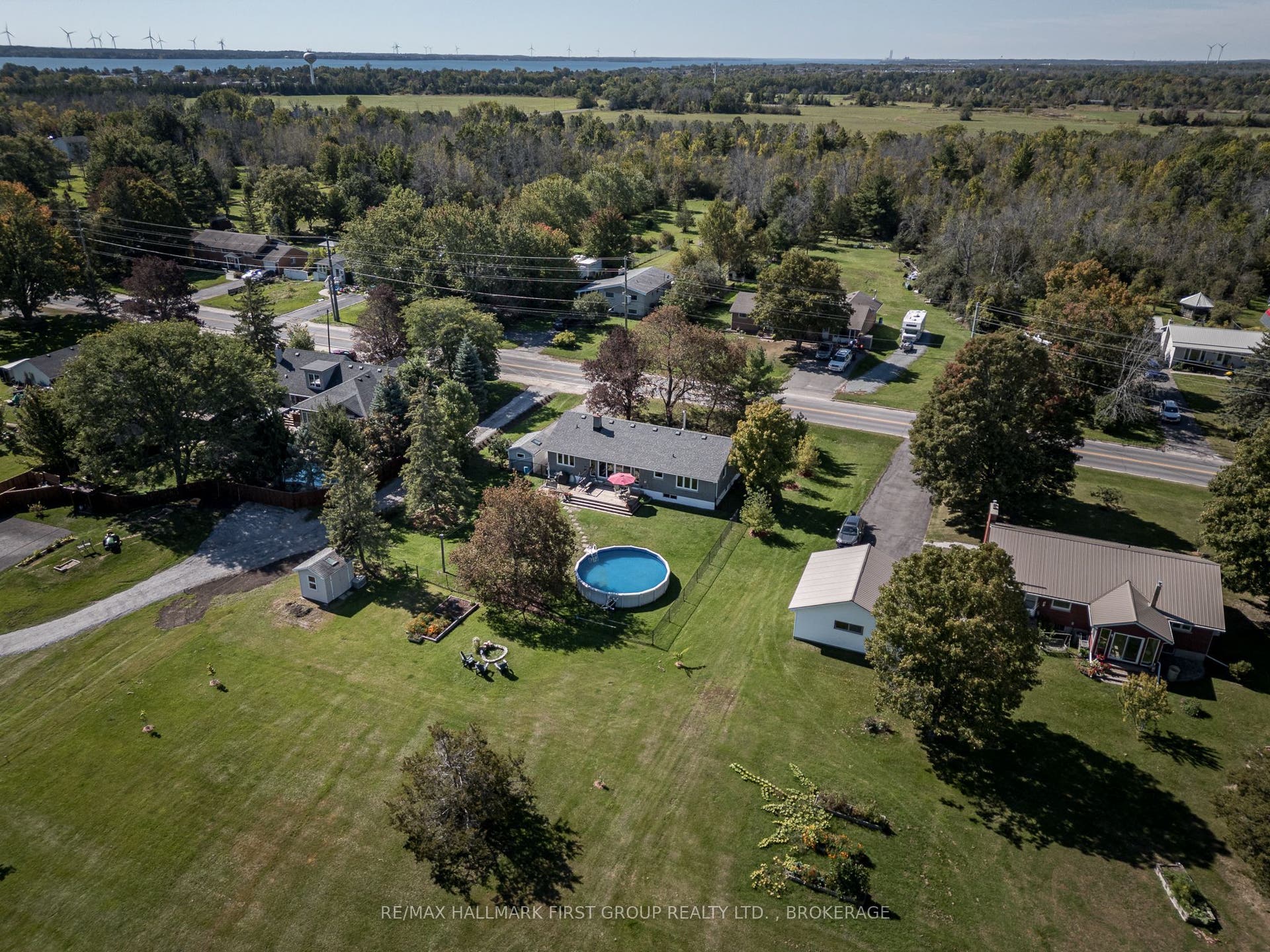 487 Coronation Boulevard, Kingston, Frontenac ON K7M 5R1 487 Coronation Boulevard, Kingston, Frontenac ON K7M 5R1