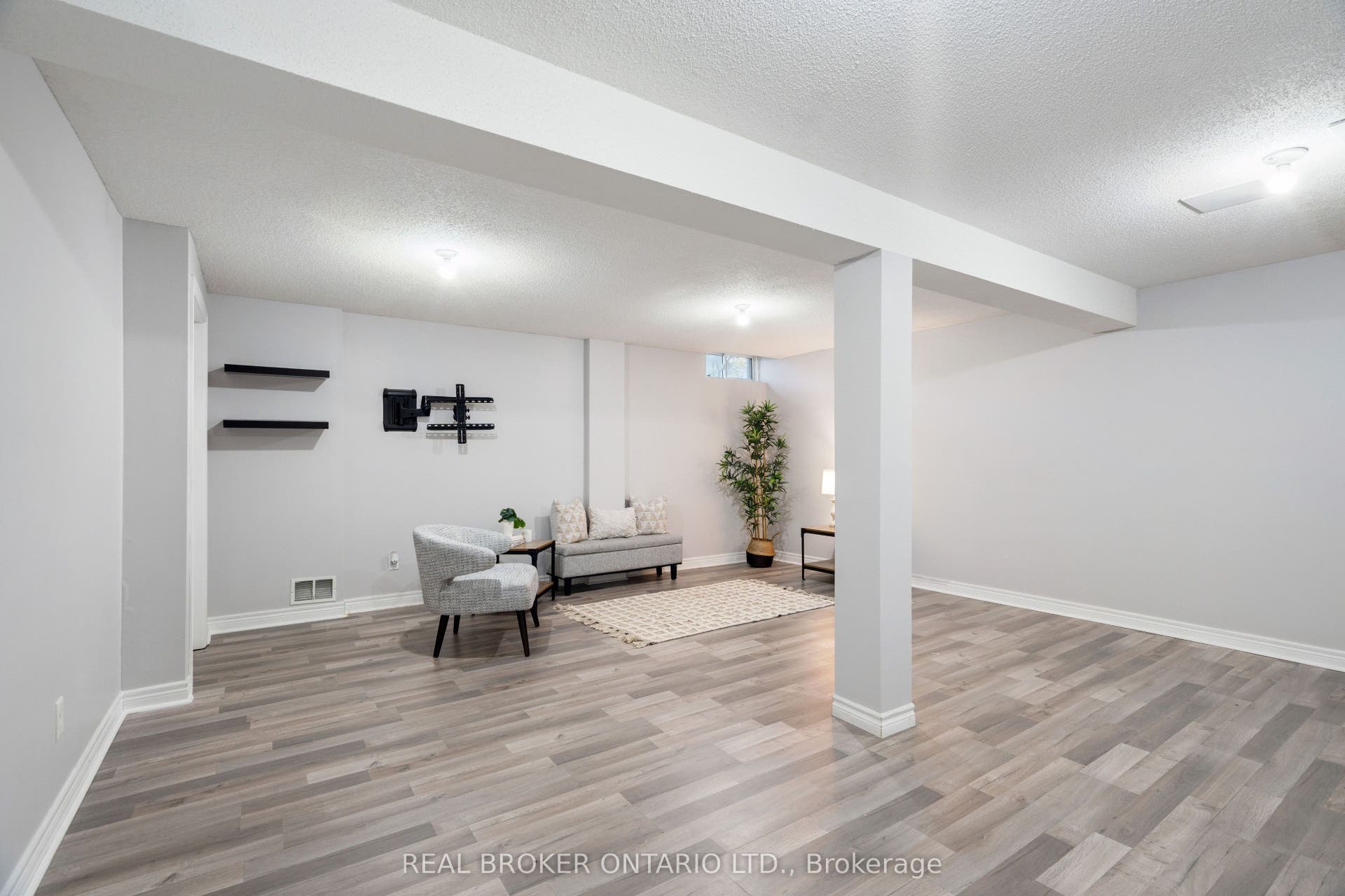 426 Grange Road, #53, Guelph, Wellington ON N1E 7E4 426 Grange Road, #53, Guelph, Wellington ON N1E 7E4