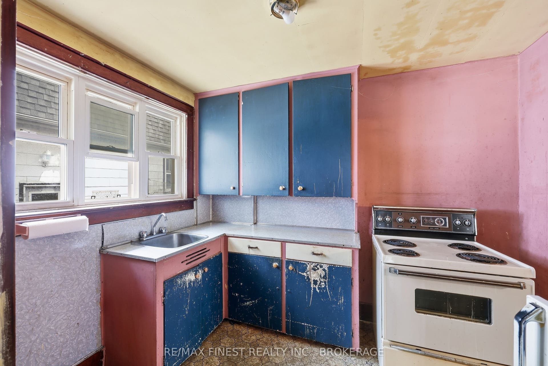 162 MACK Street, Kingston, Frontenac ON K7L 1P4