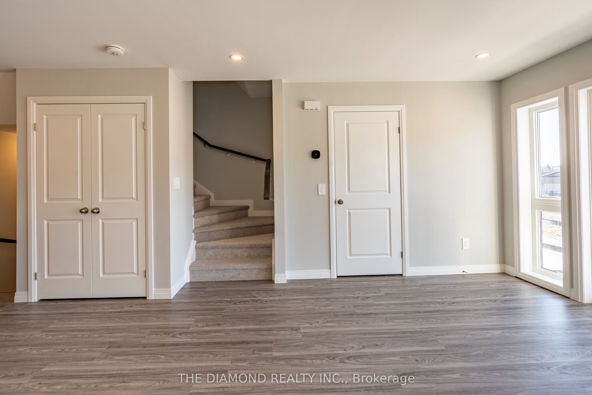 130 Otterbein Road, #80, Kitchener, Waterloo ON N2B 3E4 130 Otterbein Road, #80, Kitchener, Waterloo ON N2B 3E4