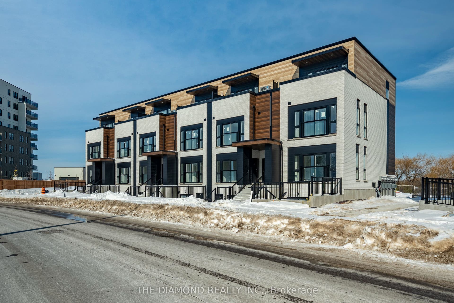 130 Otterbein Road, #80, Kitchener, Waterloo ON N2B 3E4 130 Otterbein Road, #80, Kitchener, Waterloo ON N2B 3E4