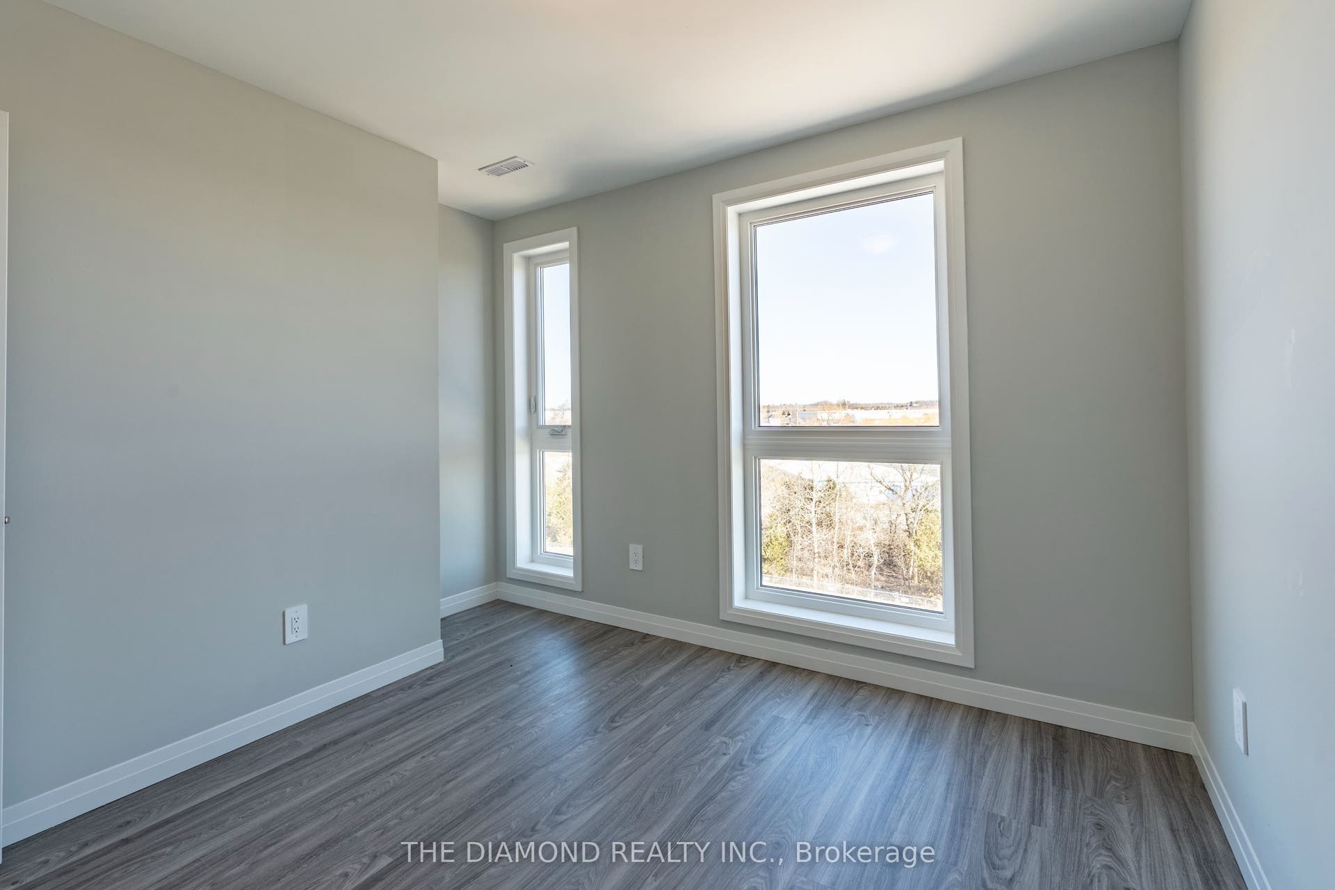 130 Otterbein Road, #80, Kitchener, Waterloo ON N2B 3E4 130 Otterbein Road, #80, Kitchener, Waterloo ON N2B 3E4