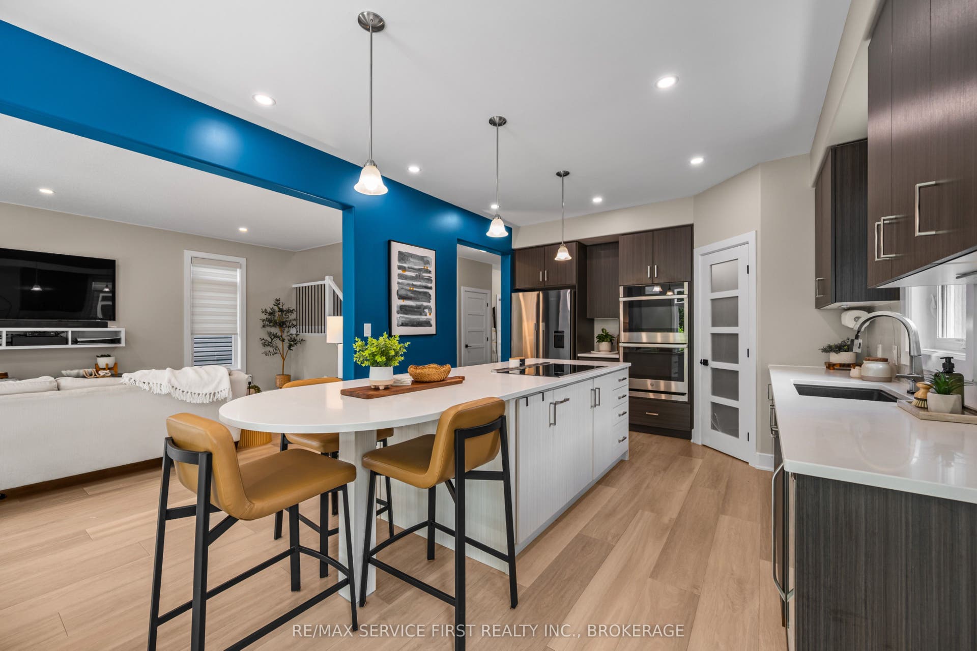 1361 Ottawa Street, Kingston, Frontenac ON K7P 2V6